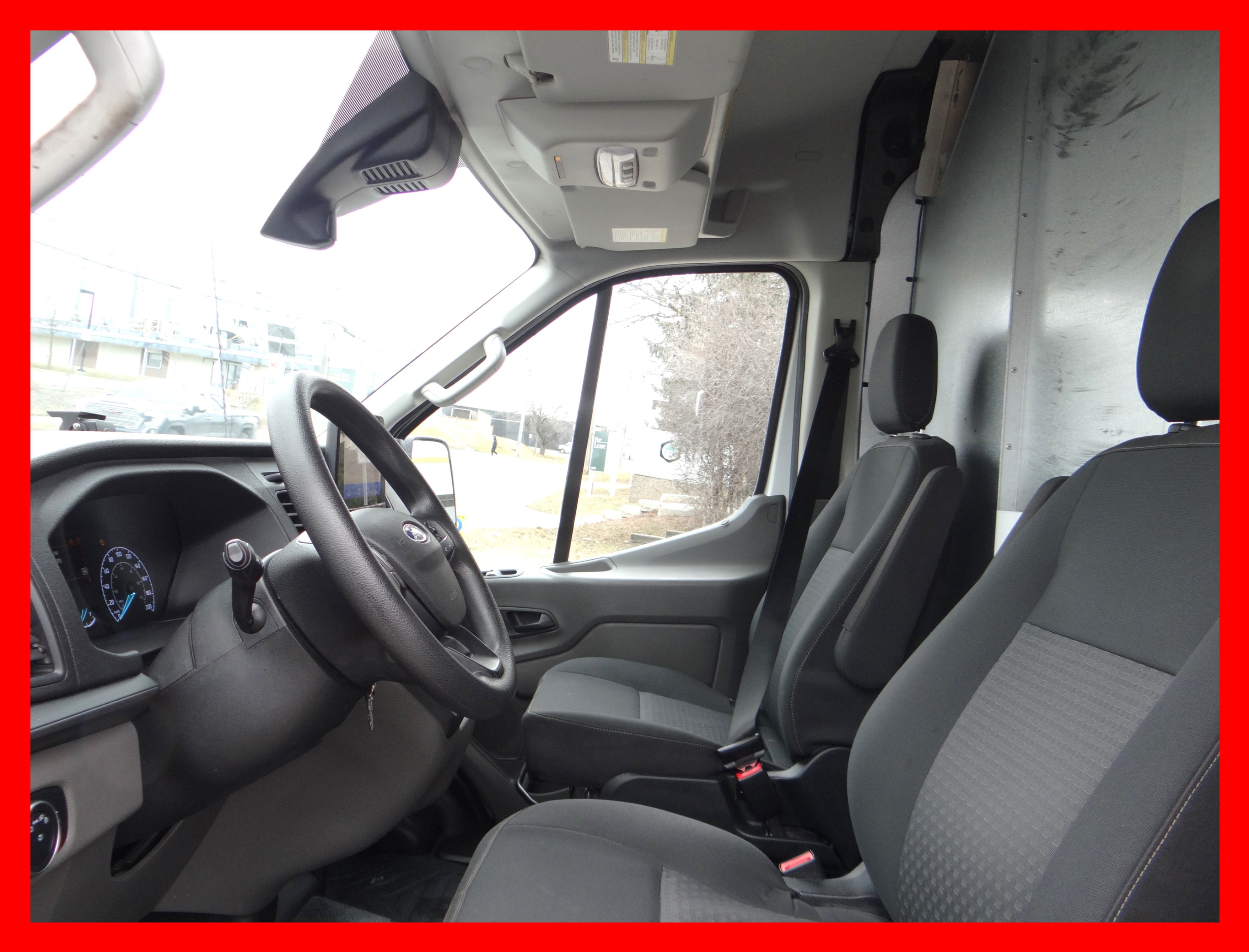 /carconnectiontoronto/2020-FORD-TRANSITCARGO-48944563506390515.jpg