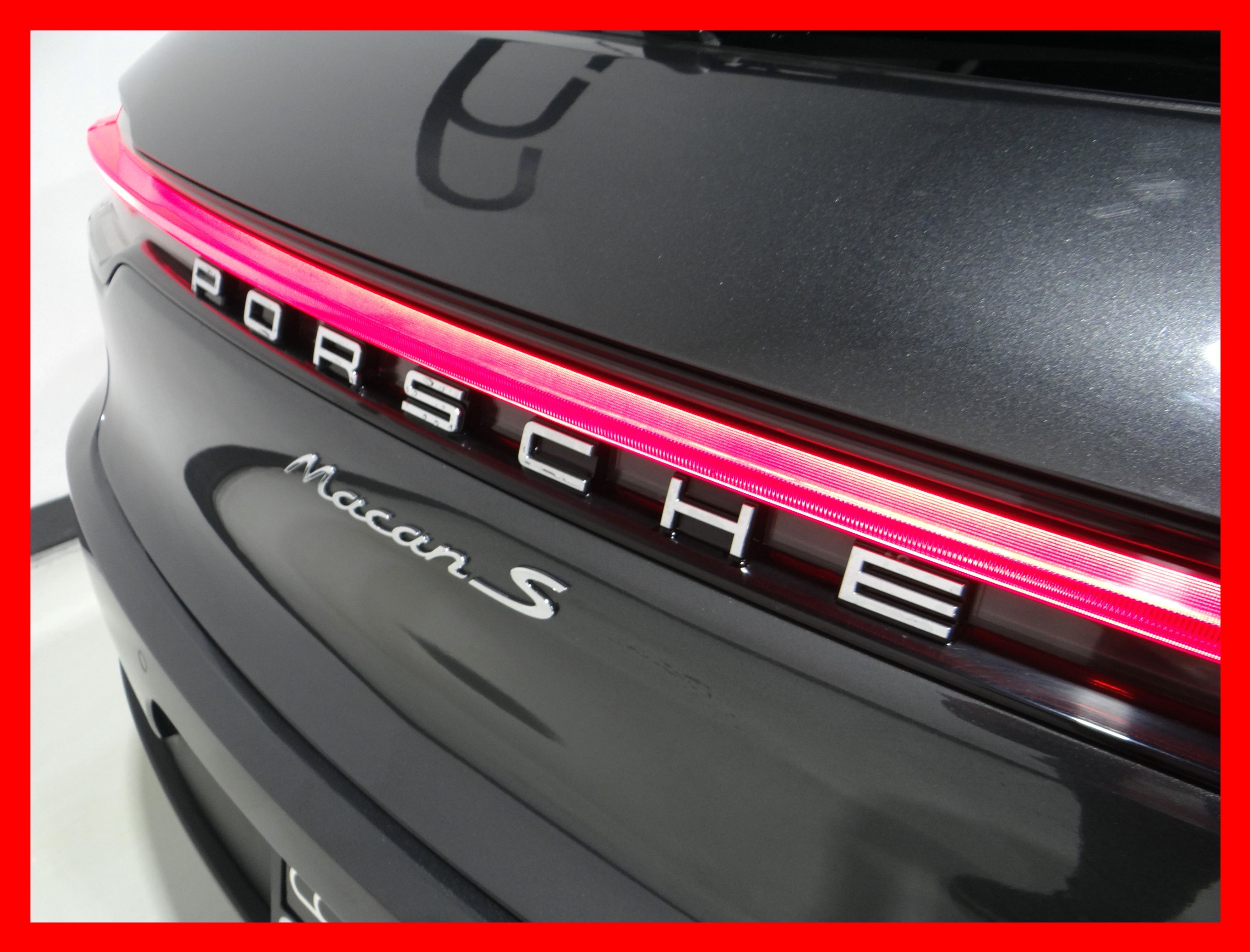 /carconnectiontoronto/2020-Porsche-Macan-1260739653021401.jpg
