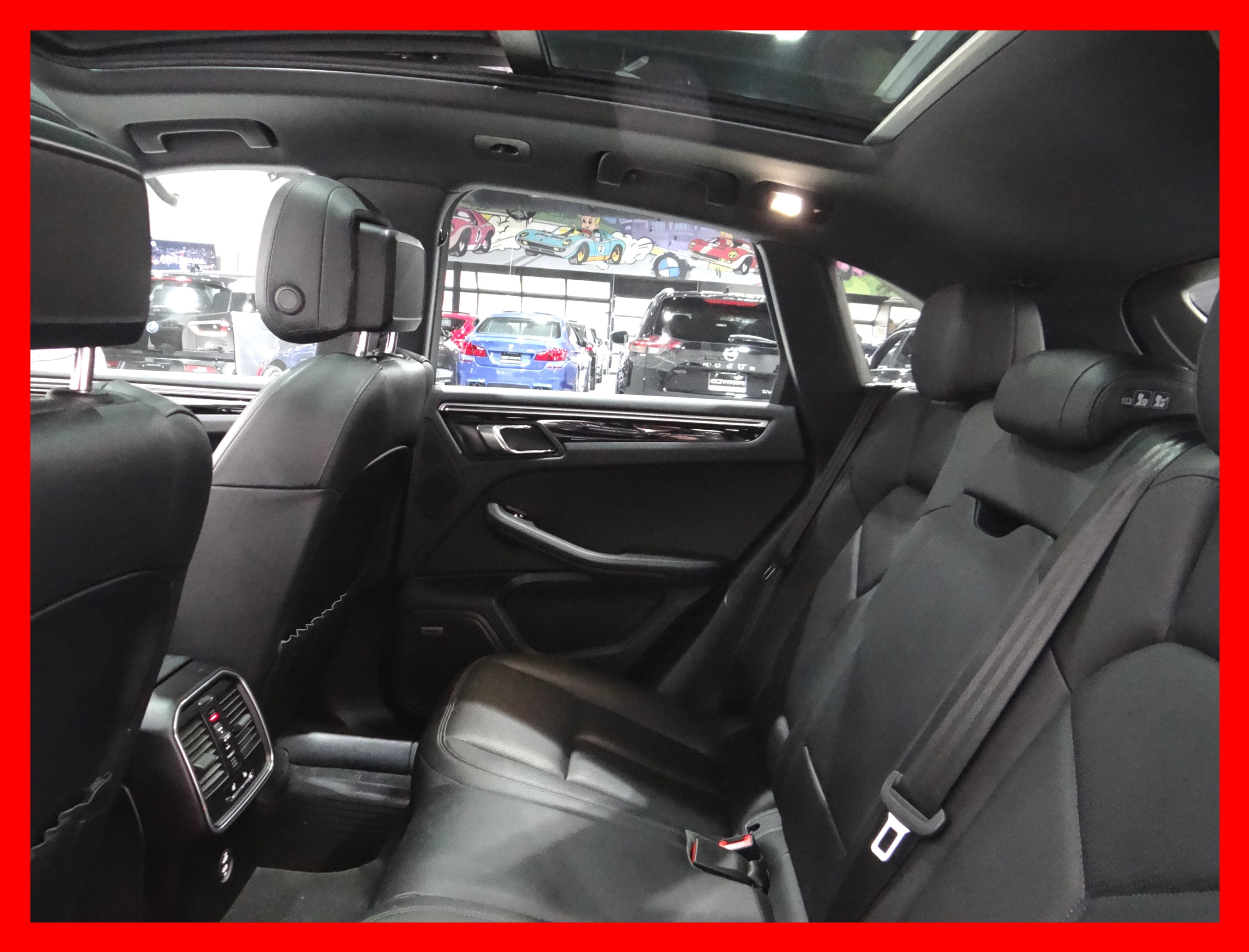 /carconnectiontoronto/2020-Porsche-Macan-2649712666909998.jpg