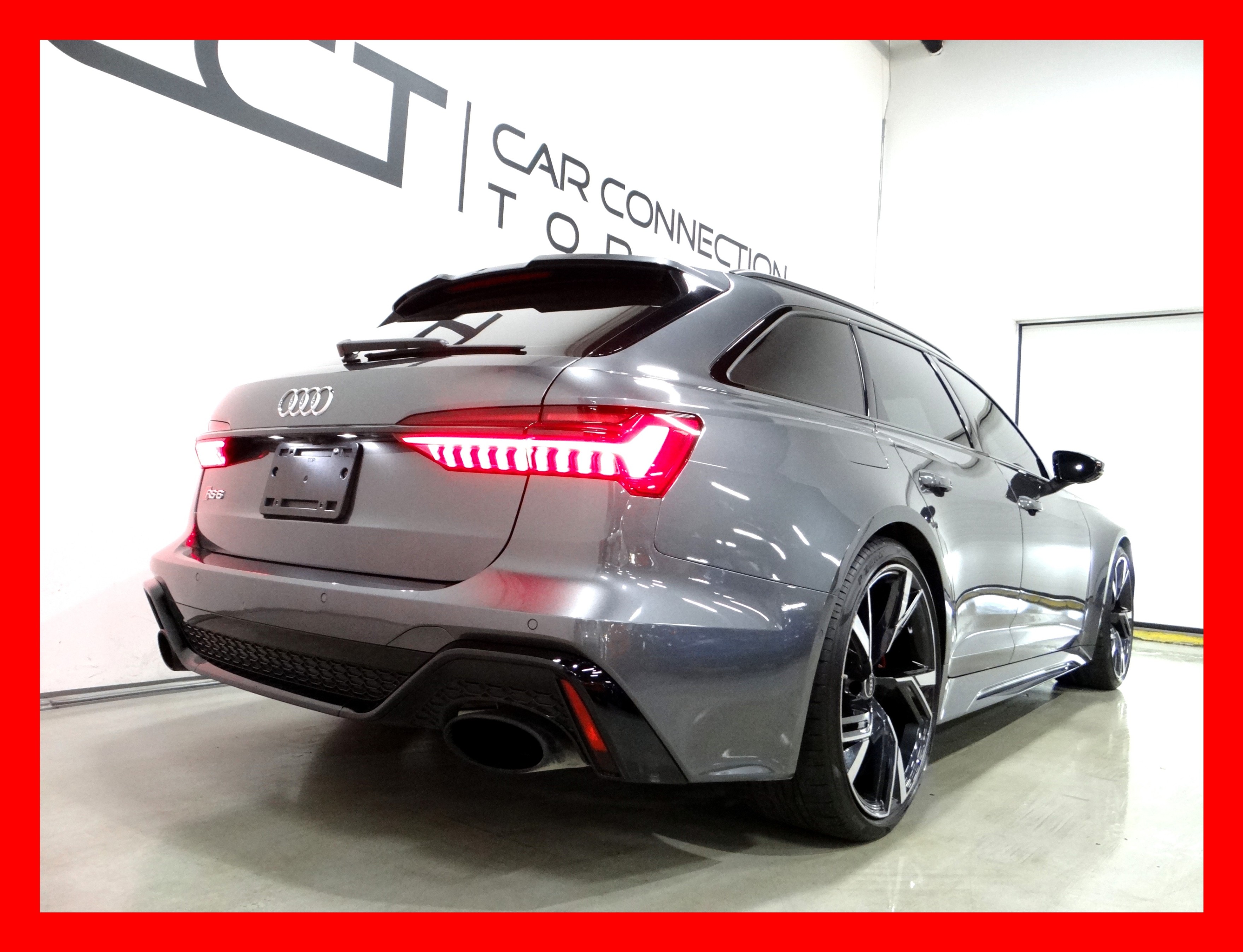 /carconnectiontoronto/2021-Audi-RS6-6898617451248159.jpg