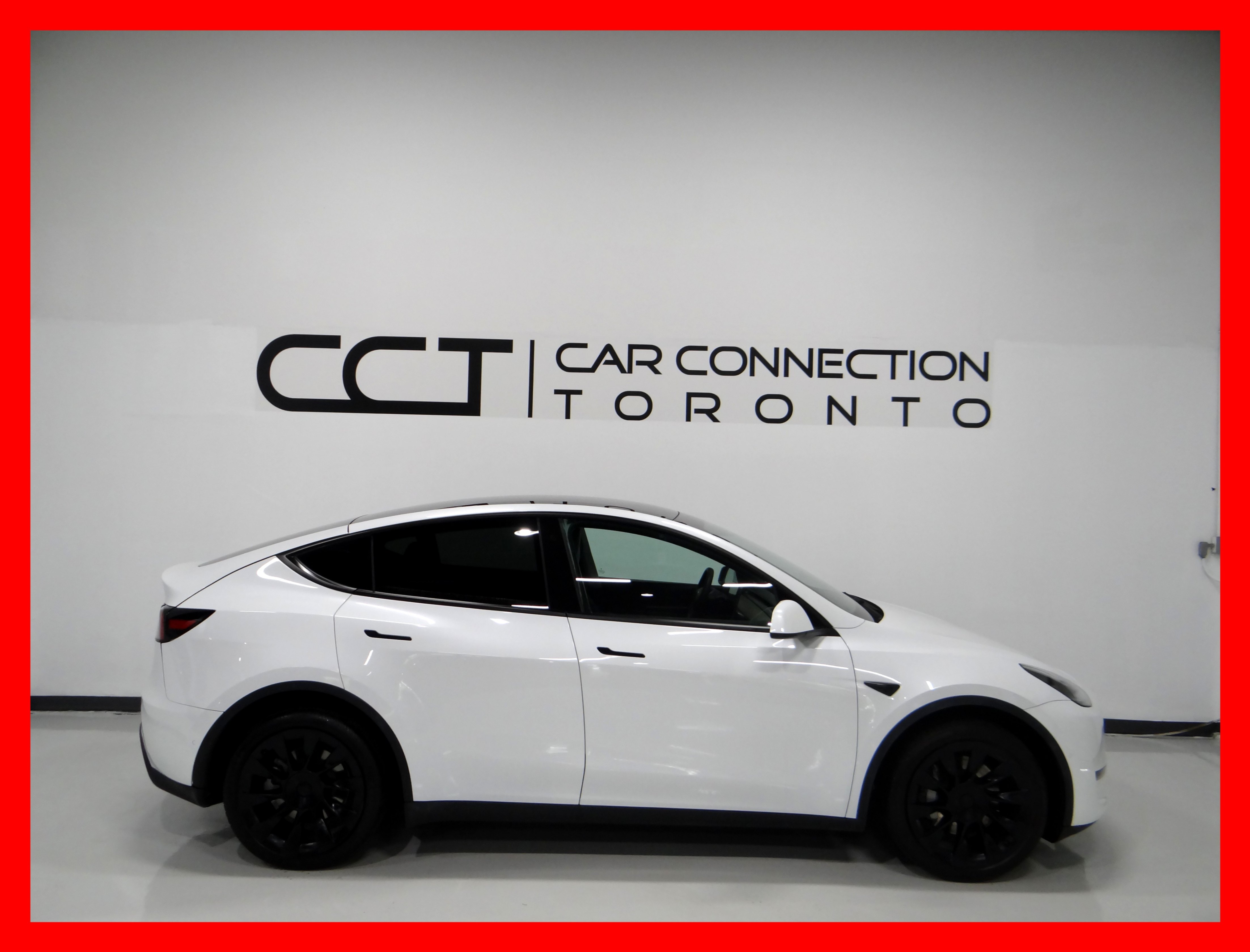 /carconnectiontoronto/2022-Tesla-ModelY-03461635658438511.jpg