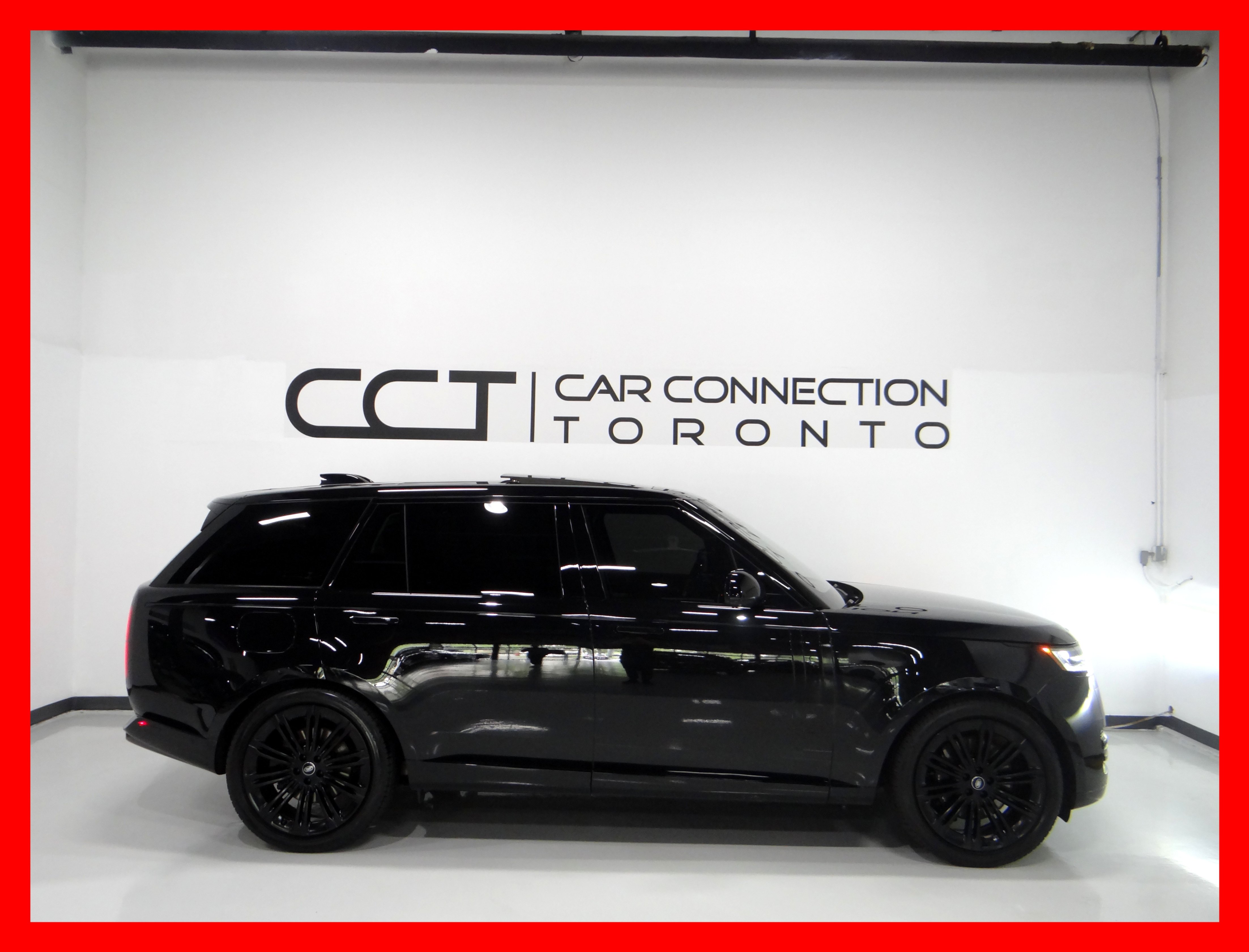 /carconnectiontoronto/2023-LandRover-RangeRover-41564256763825735.jpg
