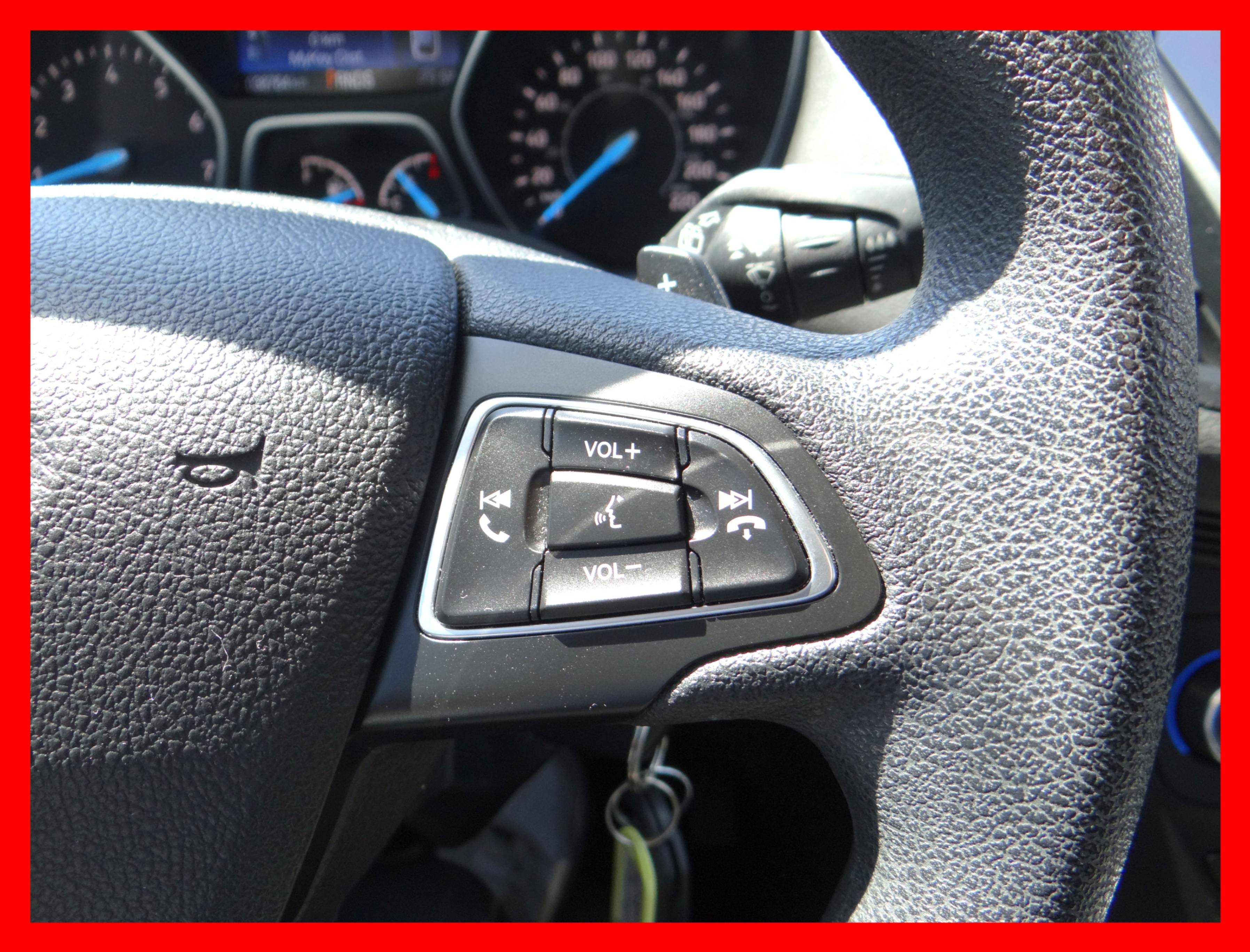 /carconnectiontoronto1/2017-Ford-Escape-05983998357370712.jpg
