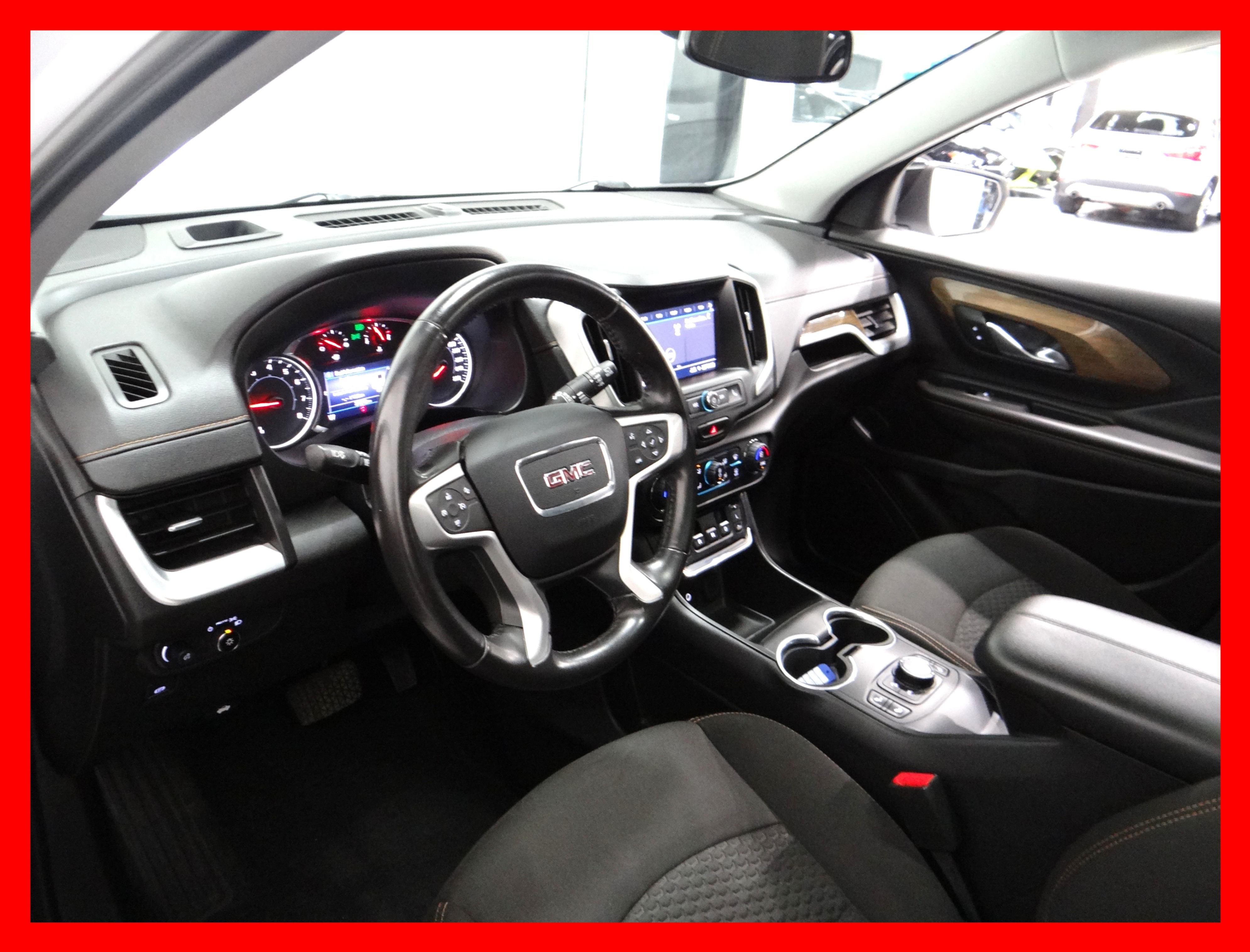 /carconnectiontoronto1/2020-GMC-Terrain-17921489974404947.jpg