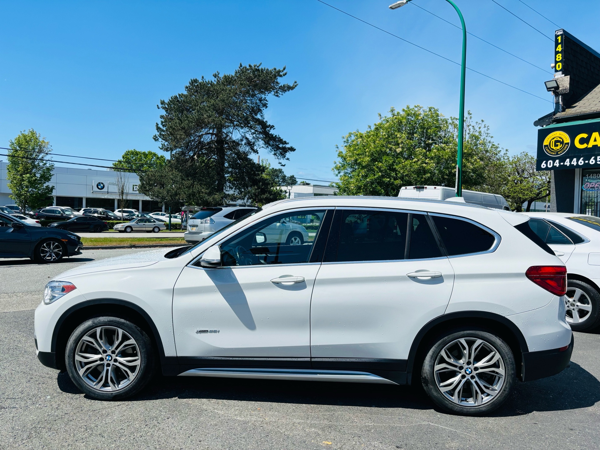 BURNABY Used Car Dealer | New and Used Car For Sale | Cargiant Motors