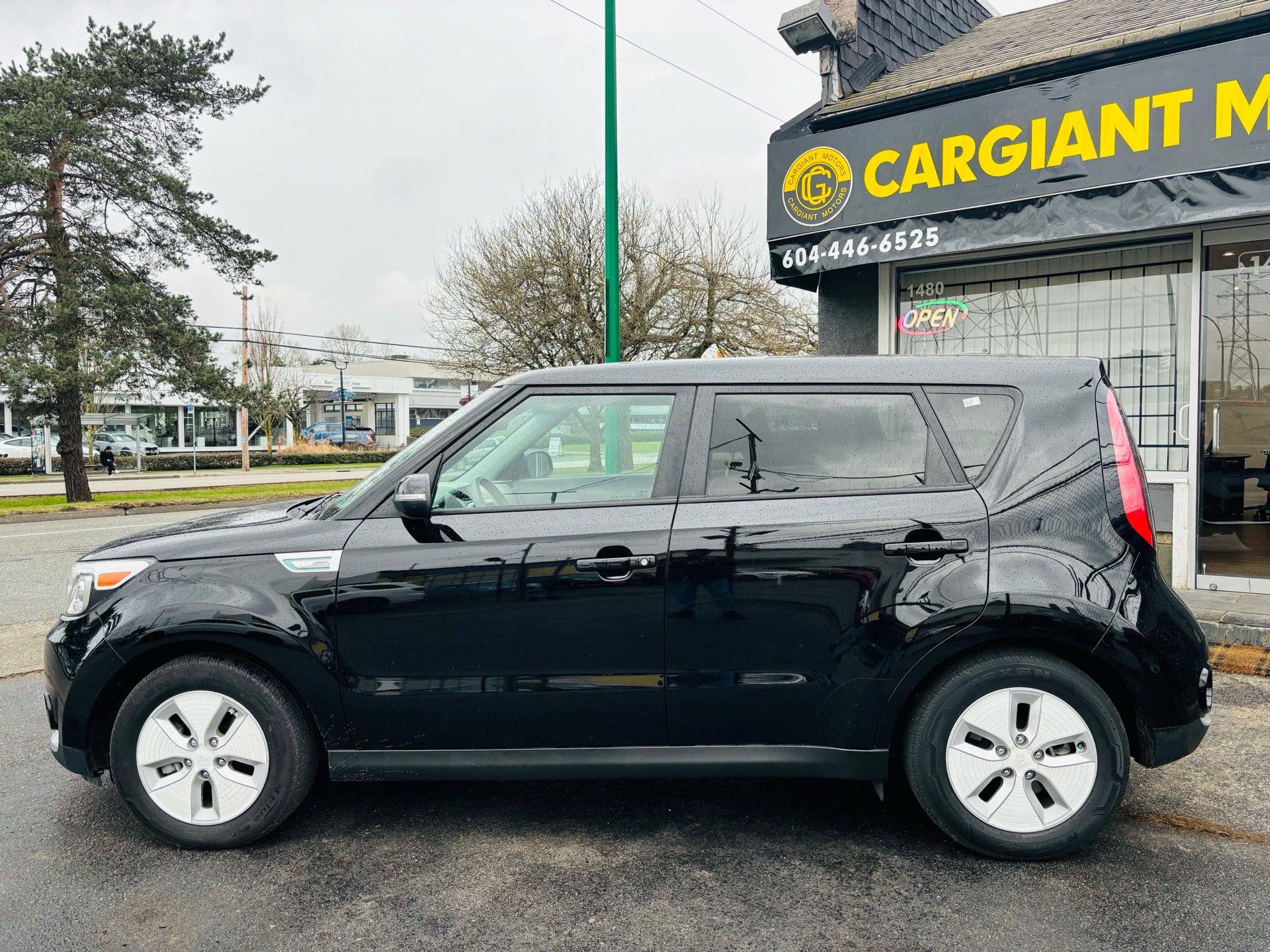 BURNABY Used Car Dealer New and Used Car For Sale Cargiant Motors