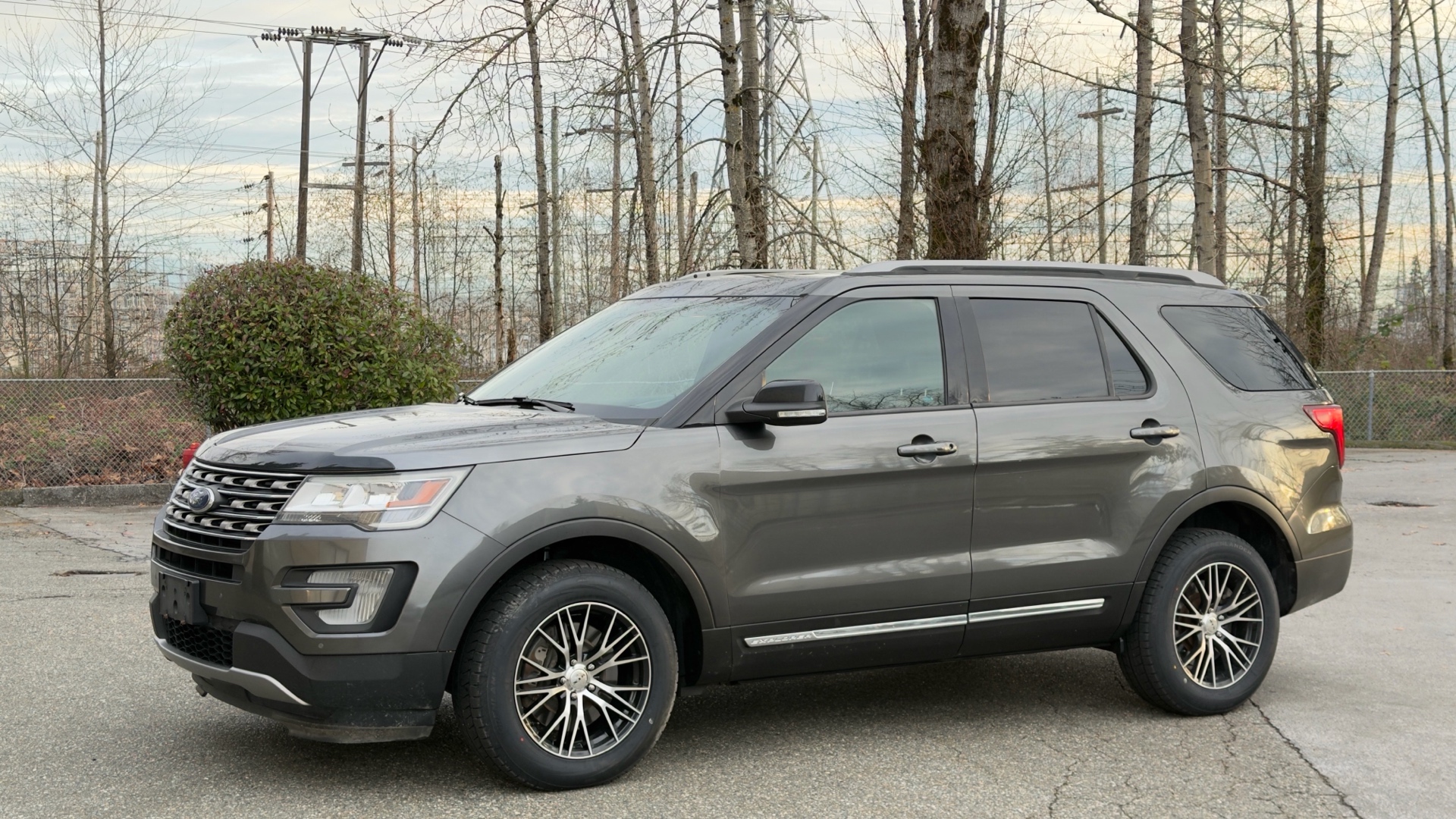 Stunning 2017 Ford Explorer 4wd Xlt Gallerynull
