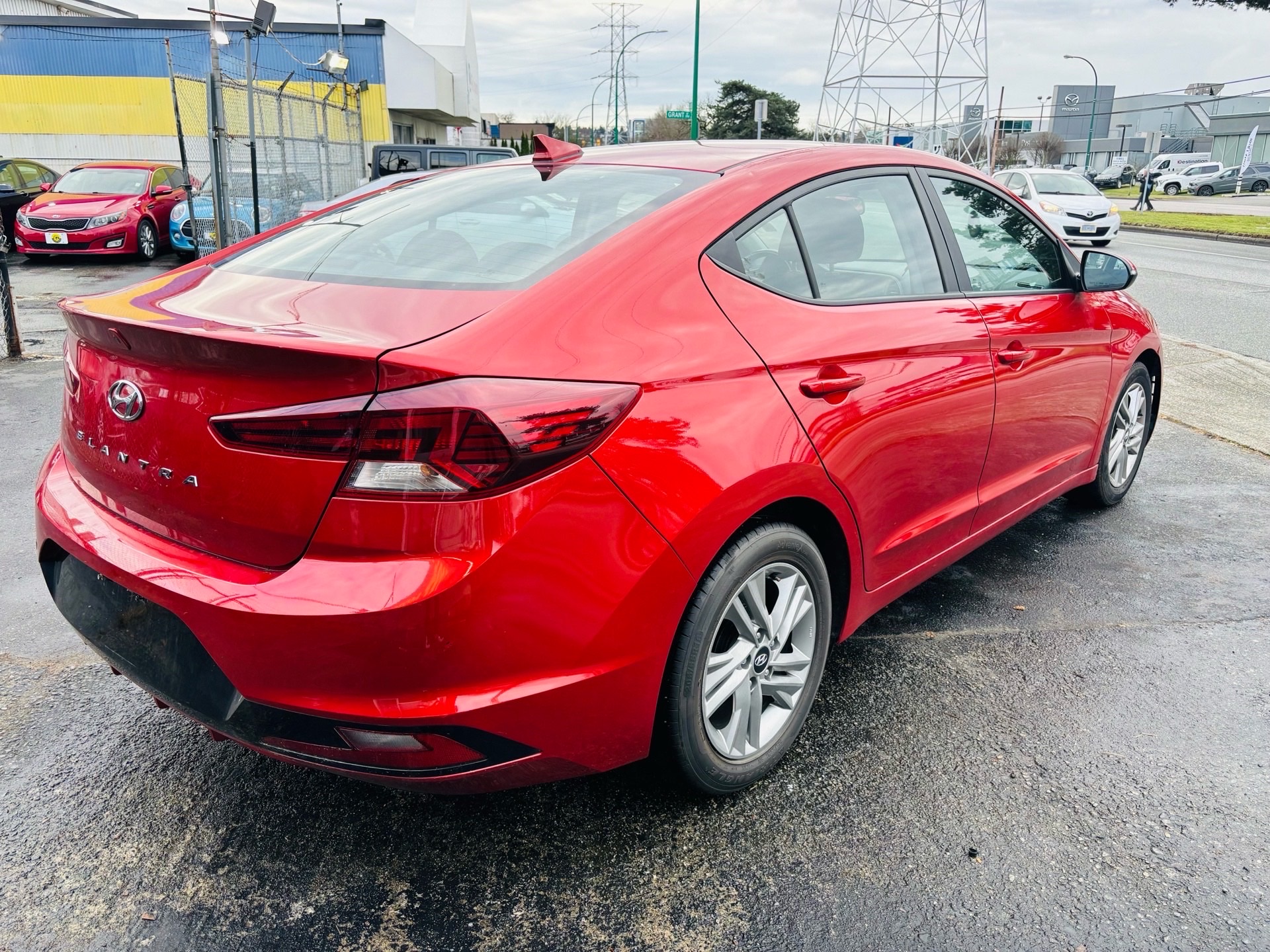 BURNABY Used Car Dealer | New and Used Car For Sale | Cargiant Motors