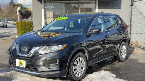 2017 Nissan Rogue FWD S