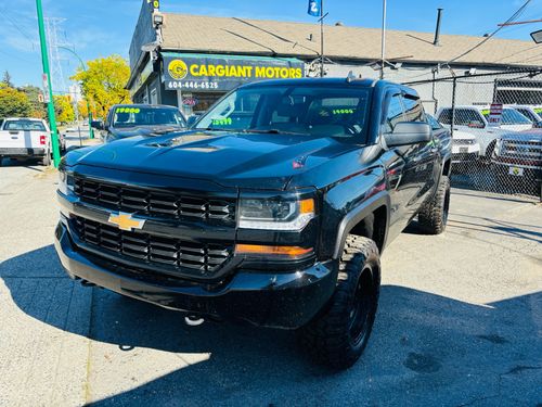 2018 Chevrolet Silverado 1500 4X4 Custom Crew Cab 4WD