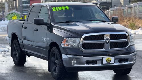 2019 Ram 1500 Classic 4X4 ST Crew Cab 4X4