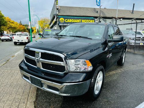 2023 Ram 1500 Classic 4X4 SLT 4x4 Crew Cab