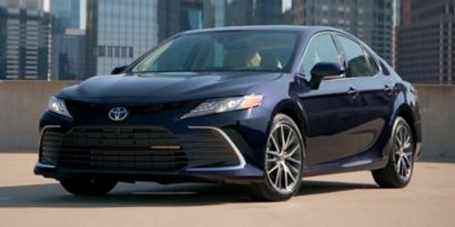 2021 Toyota Camry FWD SE Auto