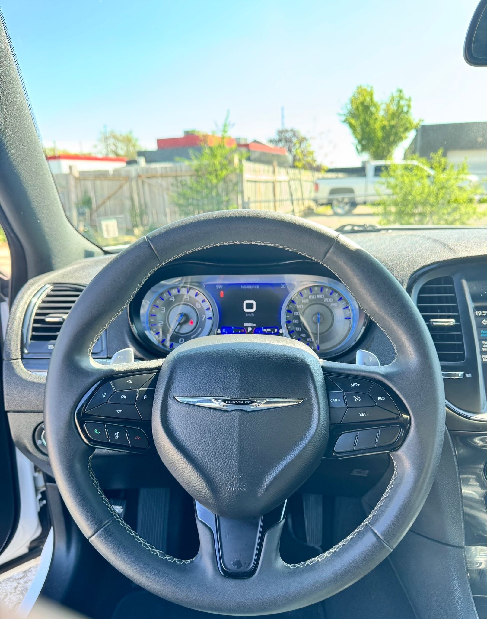 /carsbyjatin/2022-Chrysler-300-3339077685026828.jpg