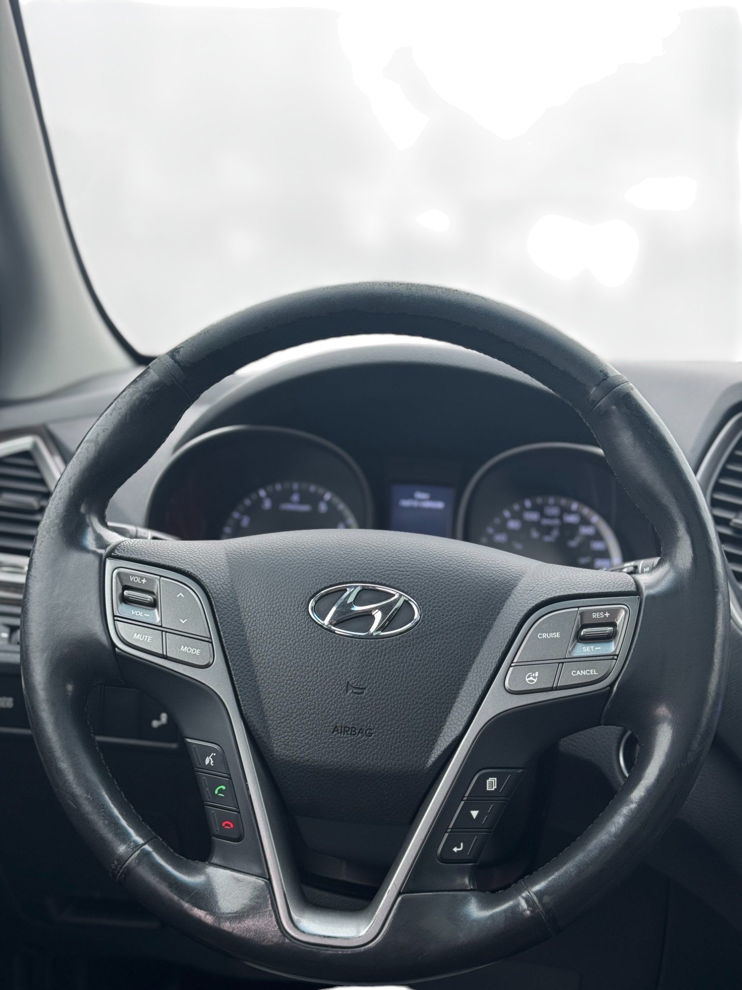 /carsbyjatintwo/2016-Hyundai-SantaFe-8692270153680126.jpg