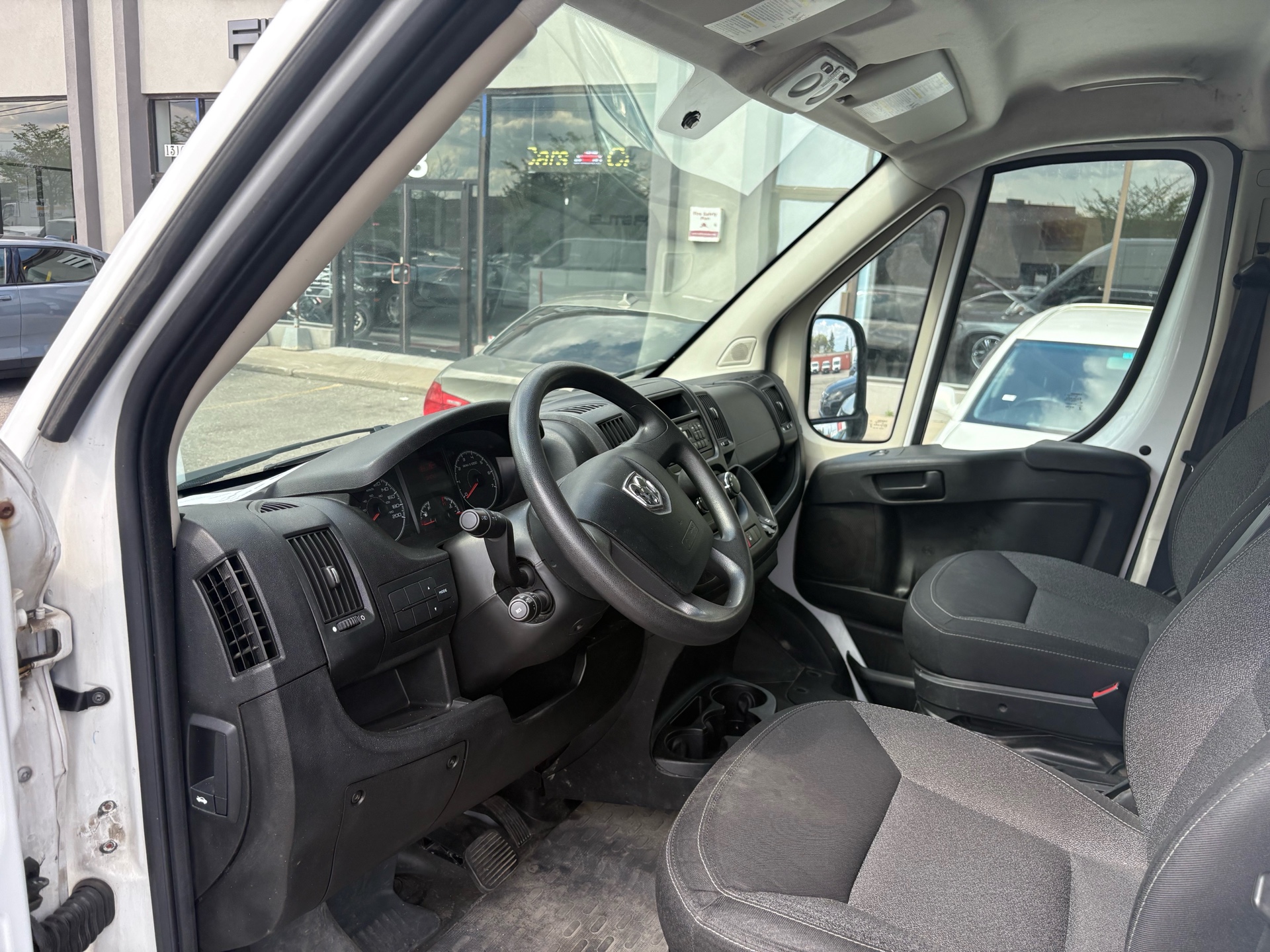 /carzrus/2015-Ram-ProMaster-22410628293575785.jpg