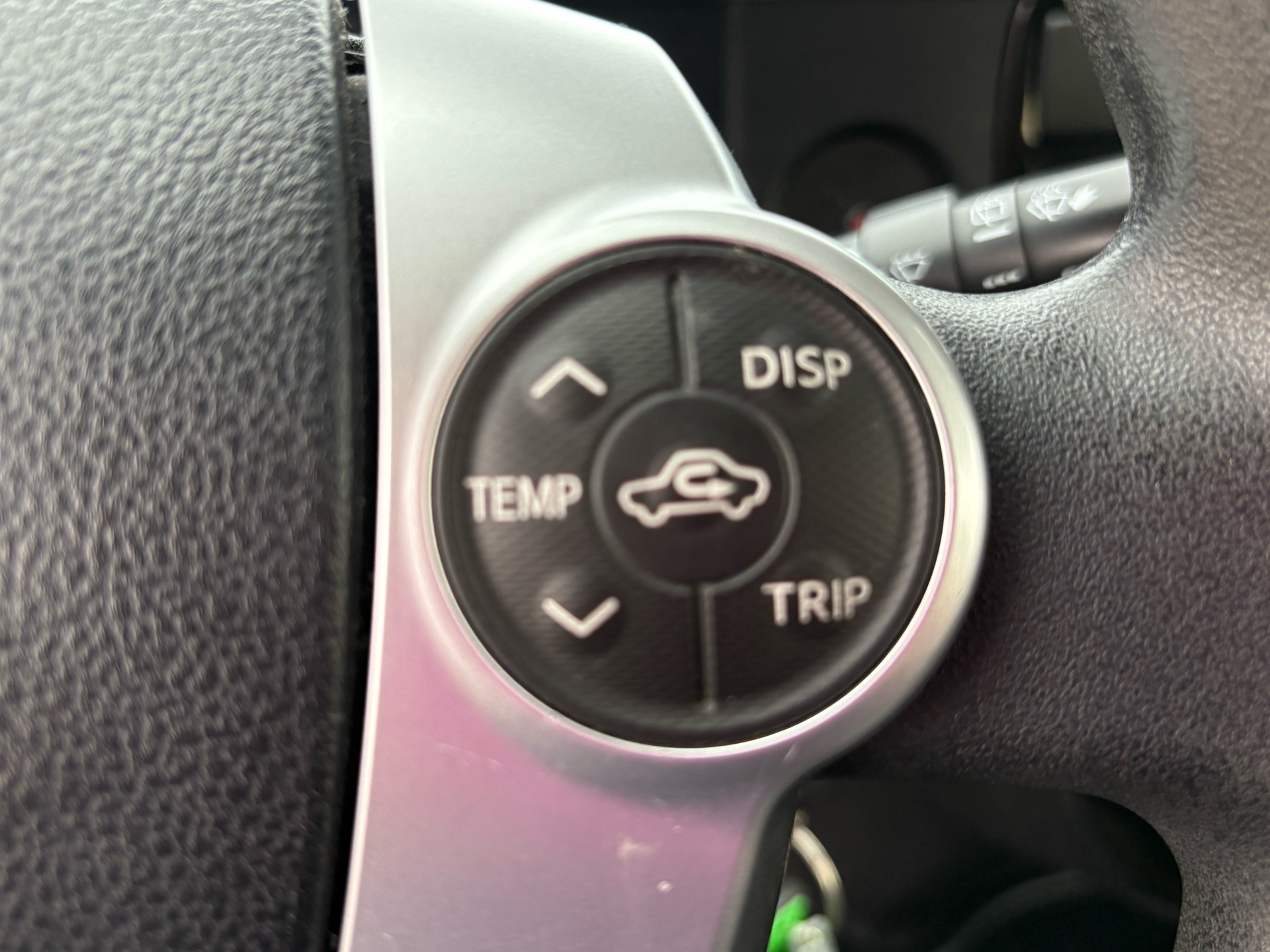 /carzrus/2015-Toyota-Priusc-2799192673273263.jpg