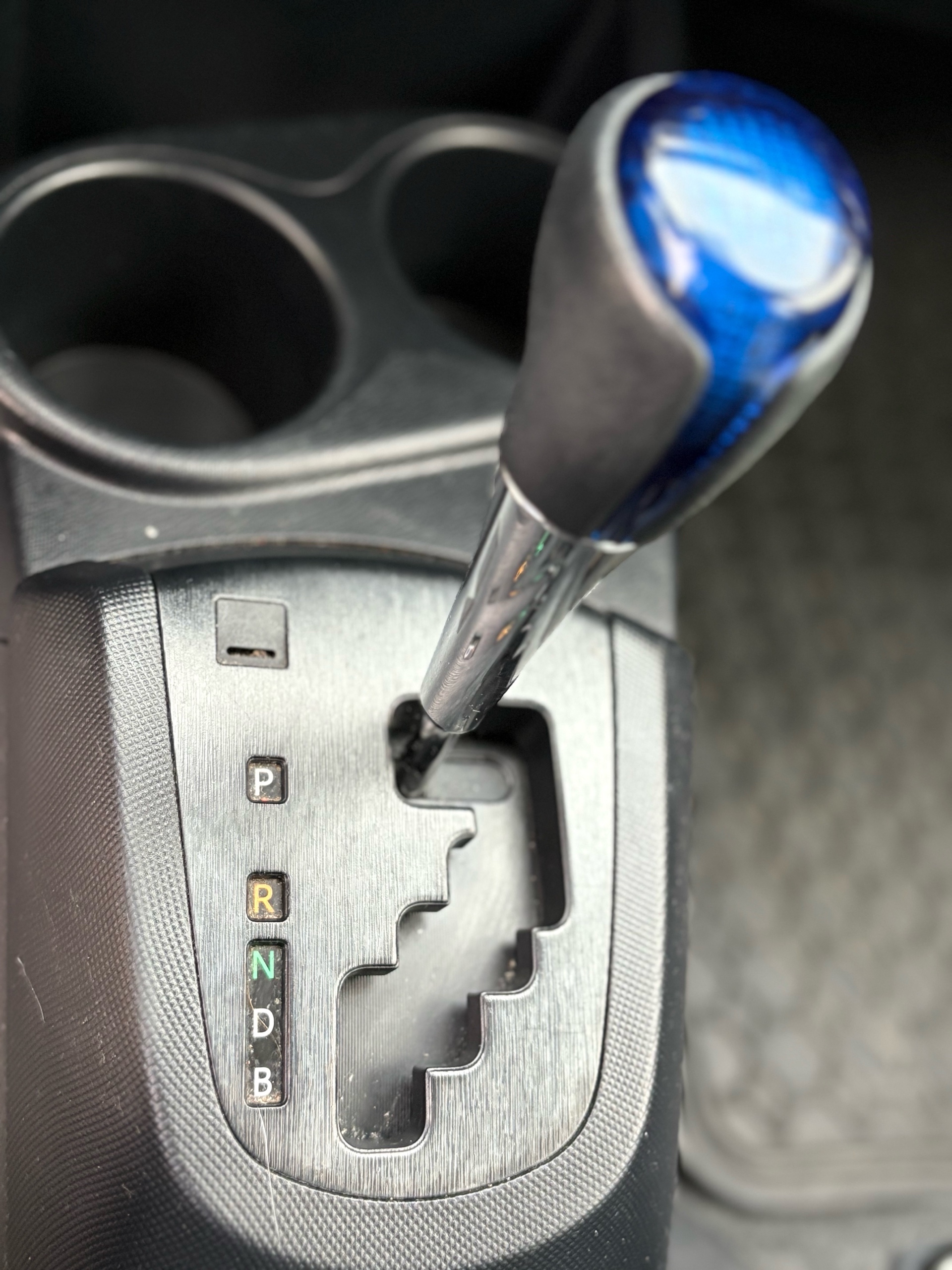 /carzrus/2015-Toyota-Priusc-8827540711061206.jpg