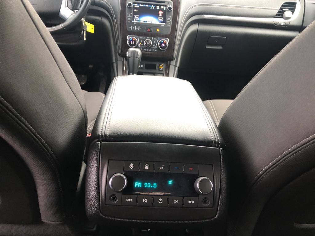 /carzrus/2016-Chevrolet-Traverse-542220481369541.jpg
