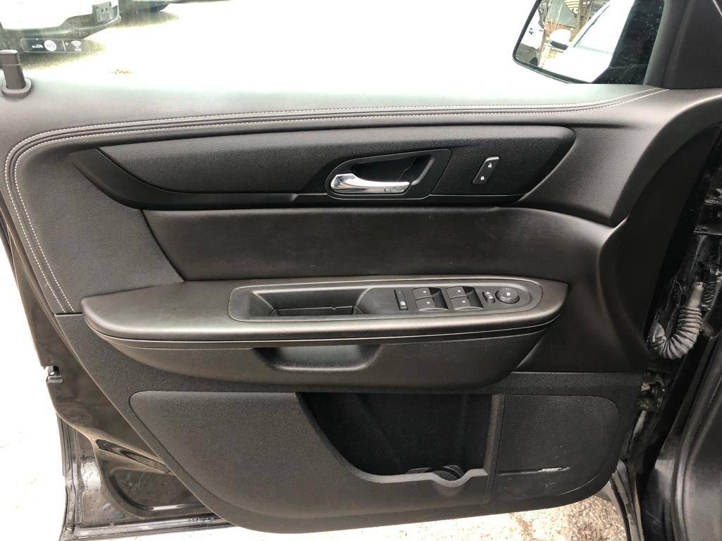 /carzrus/2016-Chevrolet-Traverse-7674690126937858.jpg