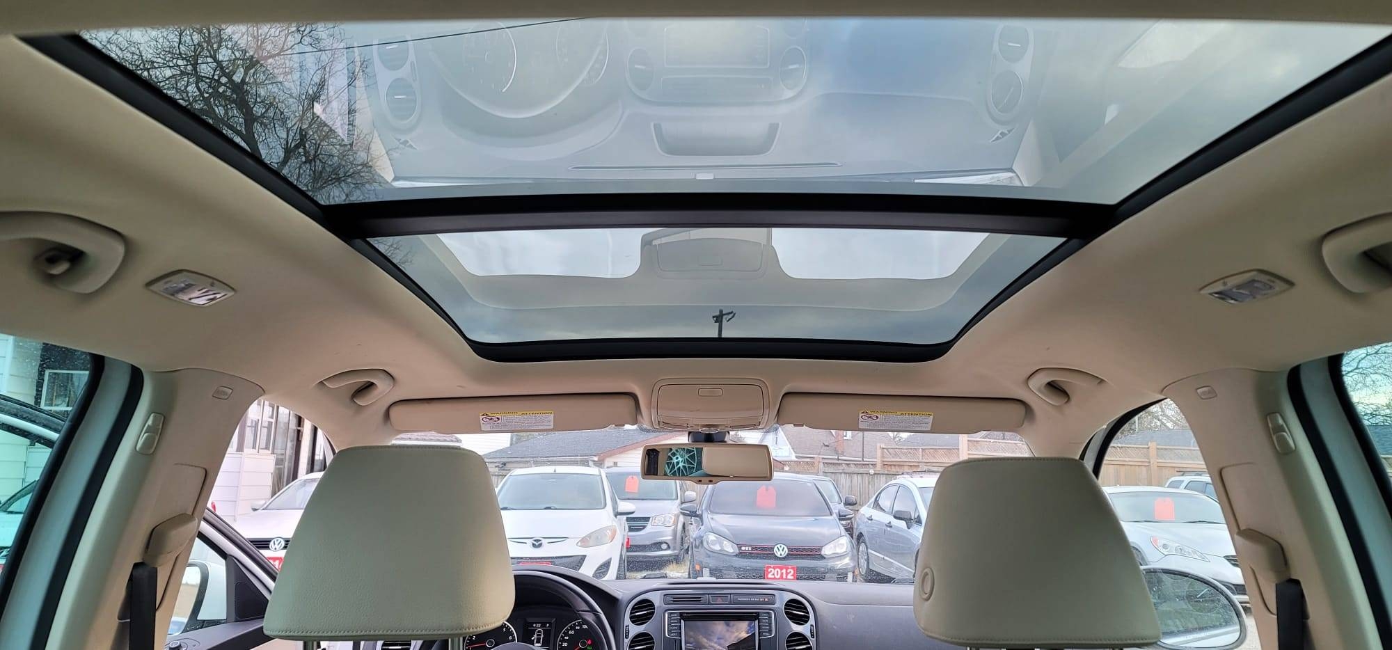 /carzrus/2016-Volkswagen-Tiguan-07637177700279918.jpg