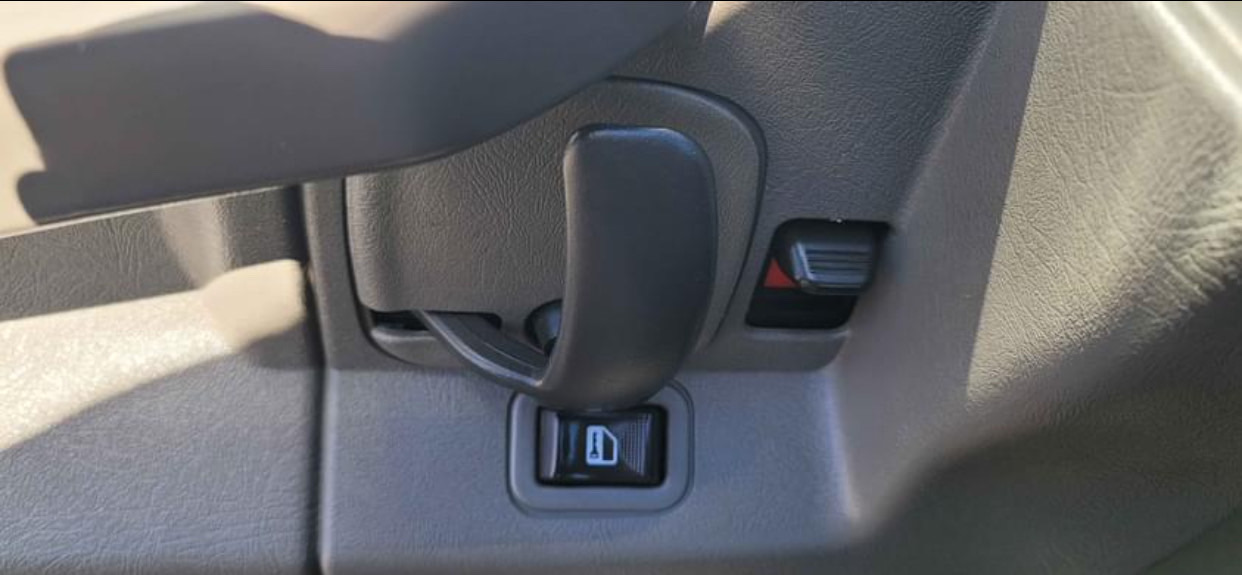 /carzrus/2017-Chevrolet-ExpressCargo-16252235969212658.jpg