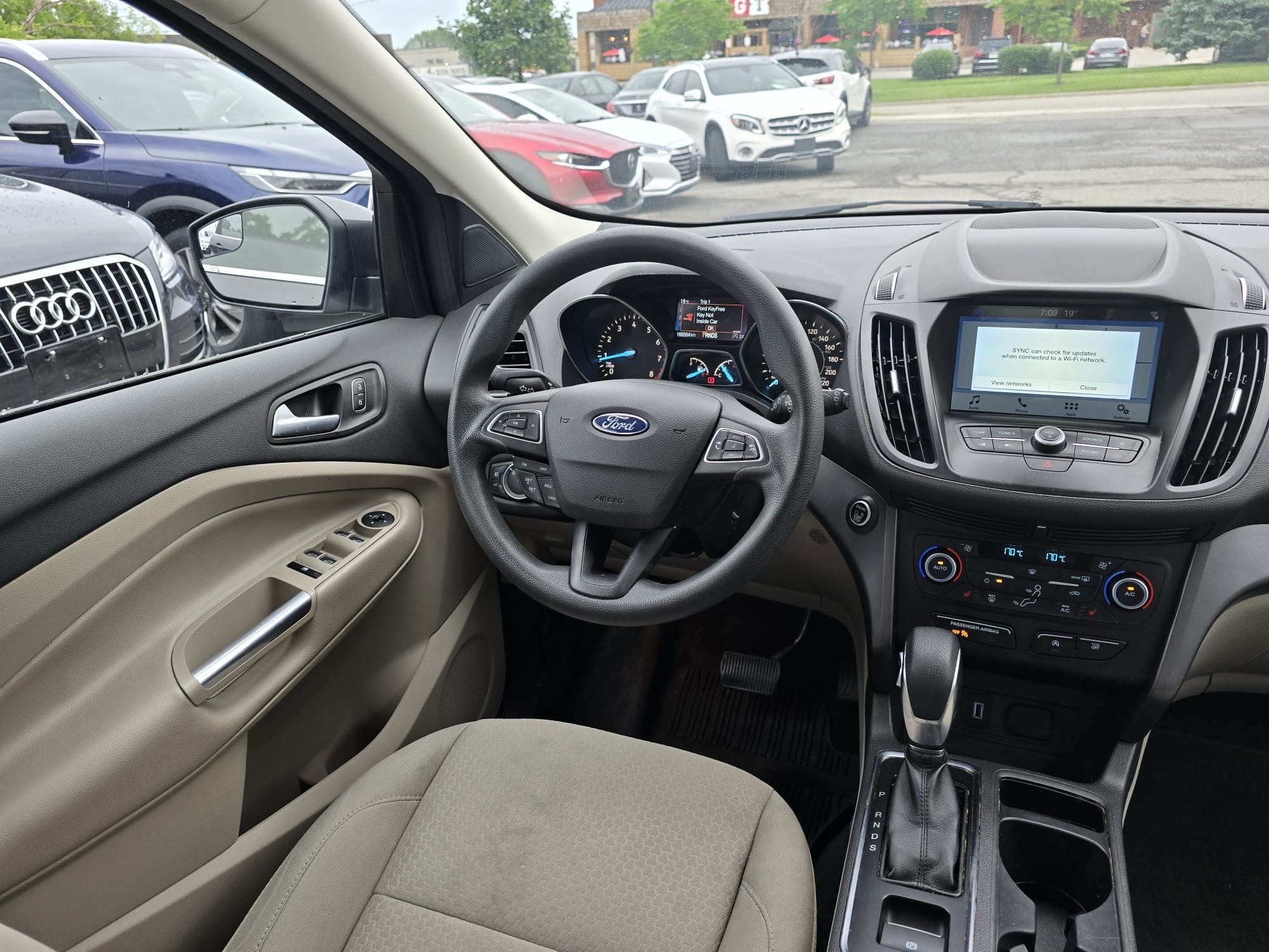 /carzrus/2019-Ford-Escape-39526578277208513.jpg