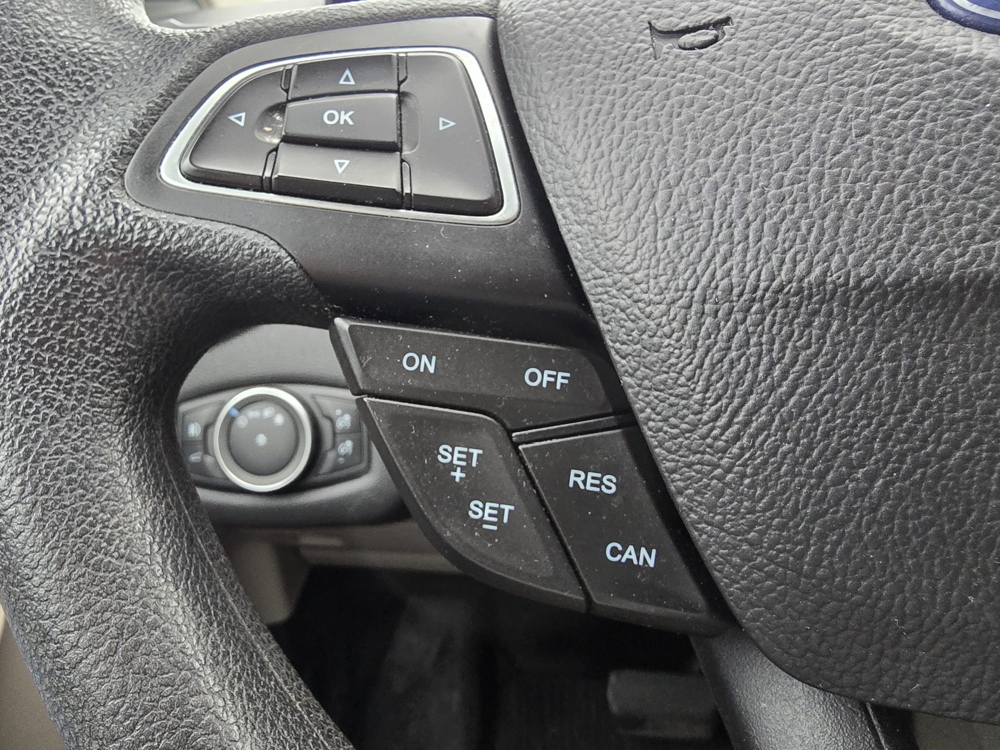 /carzrus/2019-Ford-Escape-6547945150587997.jpg