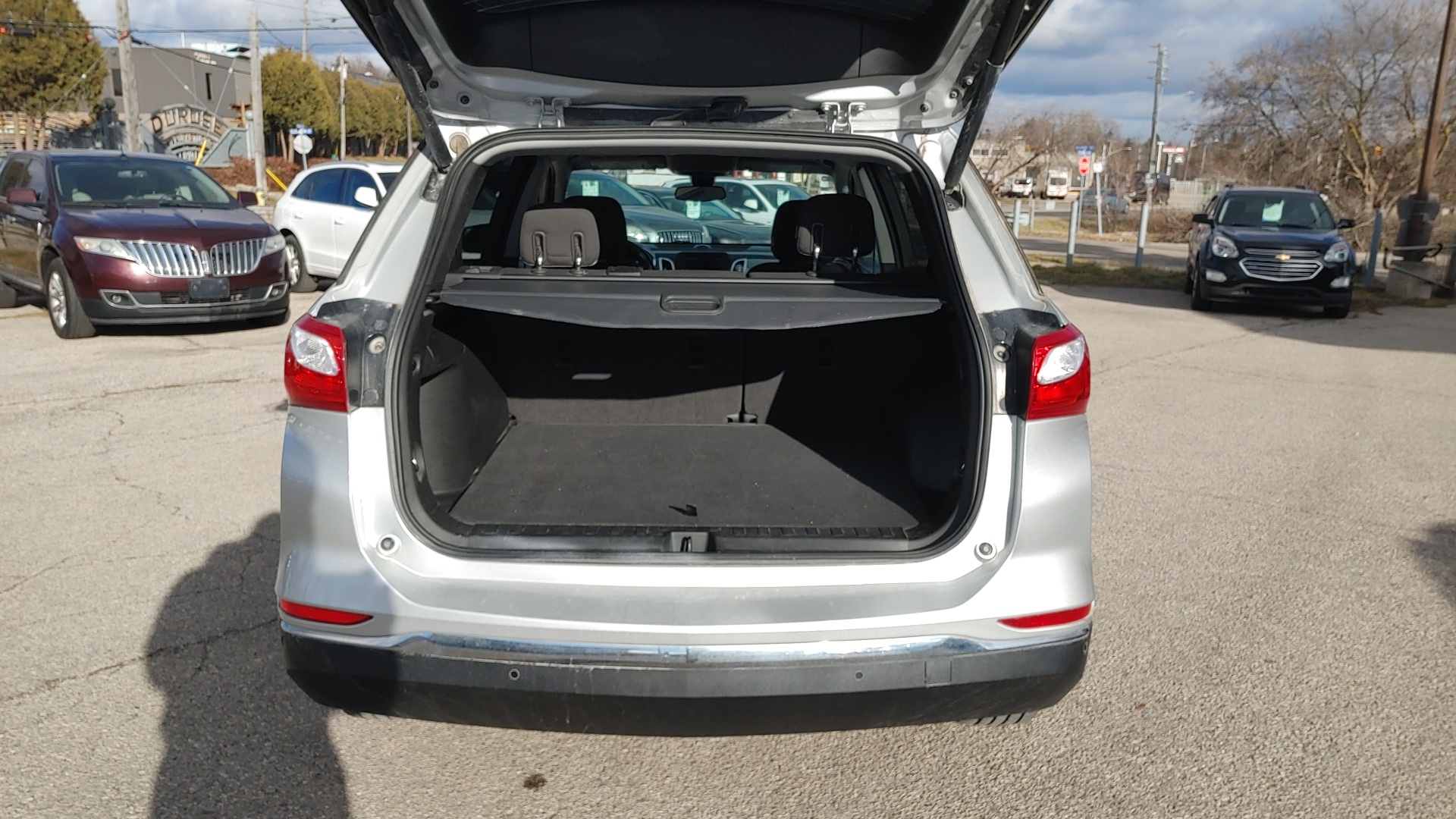 /carzrus/2020-Chevrolet-Equinox-20657879446231164.jpg