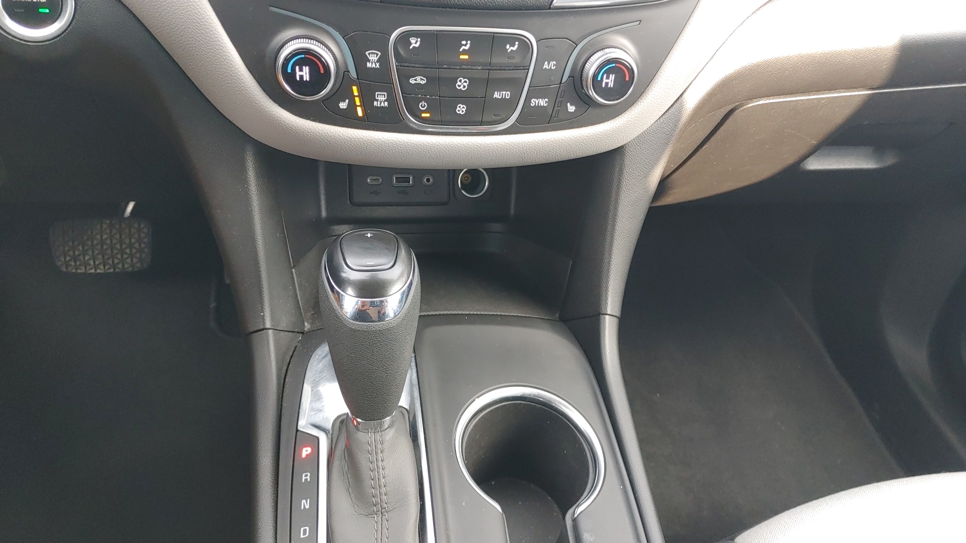 /carzrus/2020-Chevrolet-Equinox-3920911451279021.jpg