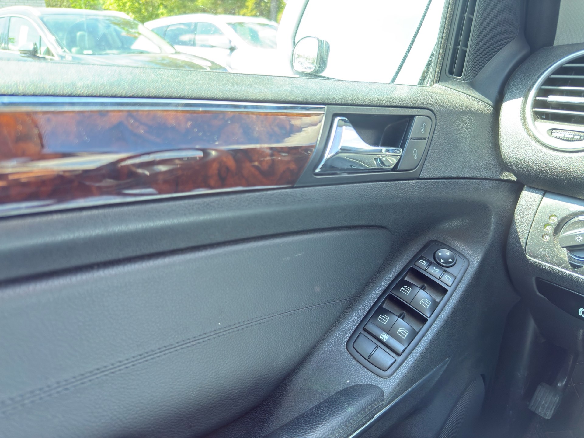 /caspianautosalesservices/2009-Mercedes-Benz-M-Class-4995207150850052.jpg