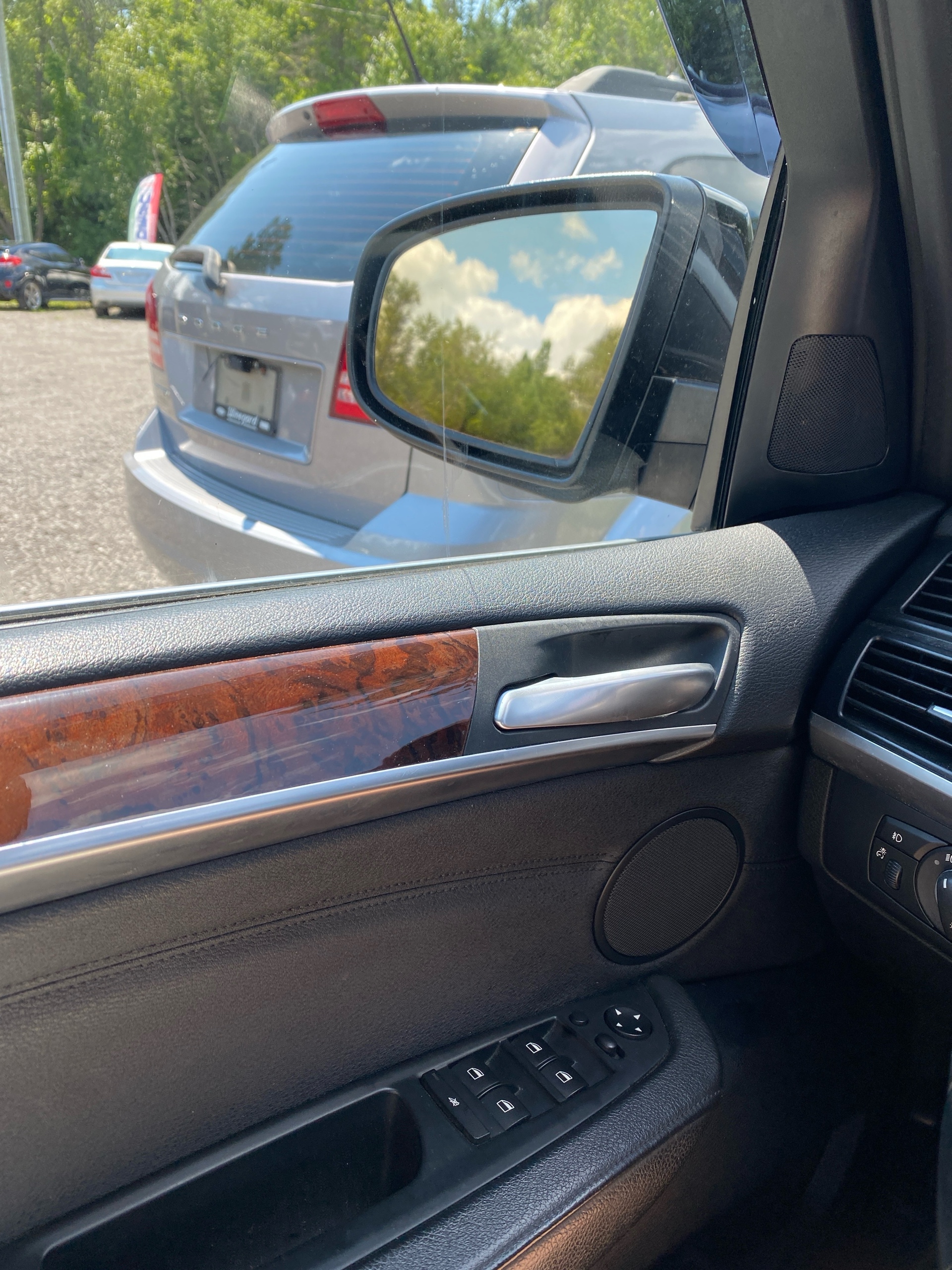 /caspianautosalesservices/2010-BMW-X5-04837108847519378.jpg