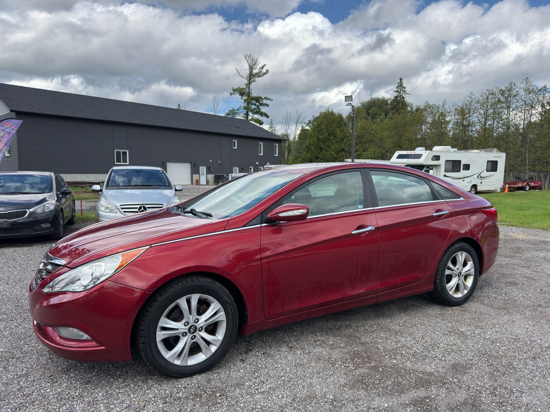 /caspianautosalesservices/2011-Hyundai-Sonata-7450453956772531.jpg