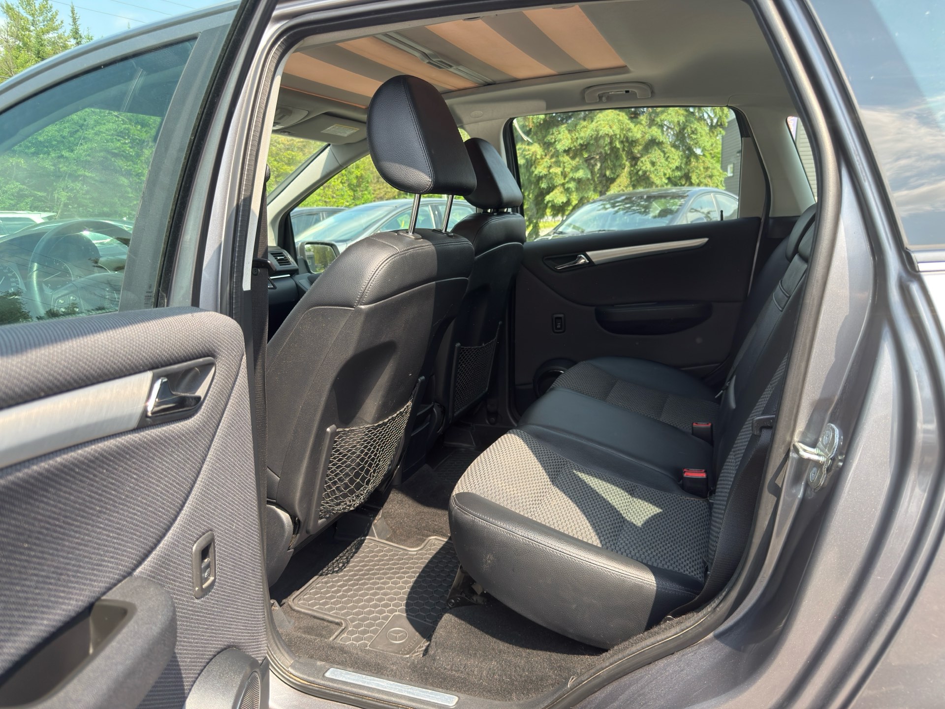 /caspianautosalesservices/2011-Mercedes-Benz-B-Class-10561289169757115.jpg