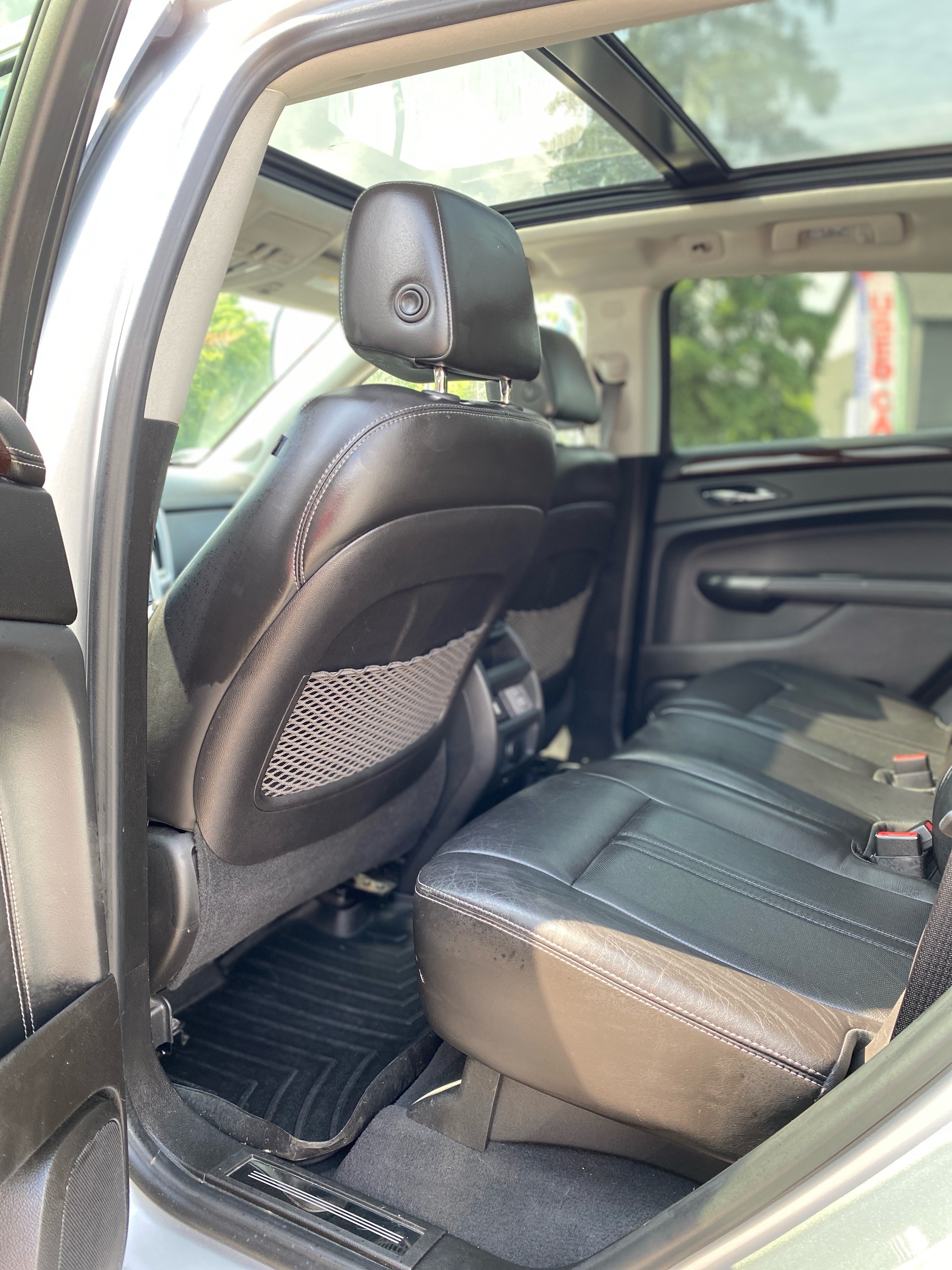 /caspianautosalesservices/2012-Cadillac-SRX-6803810976114979.jpg