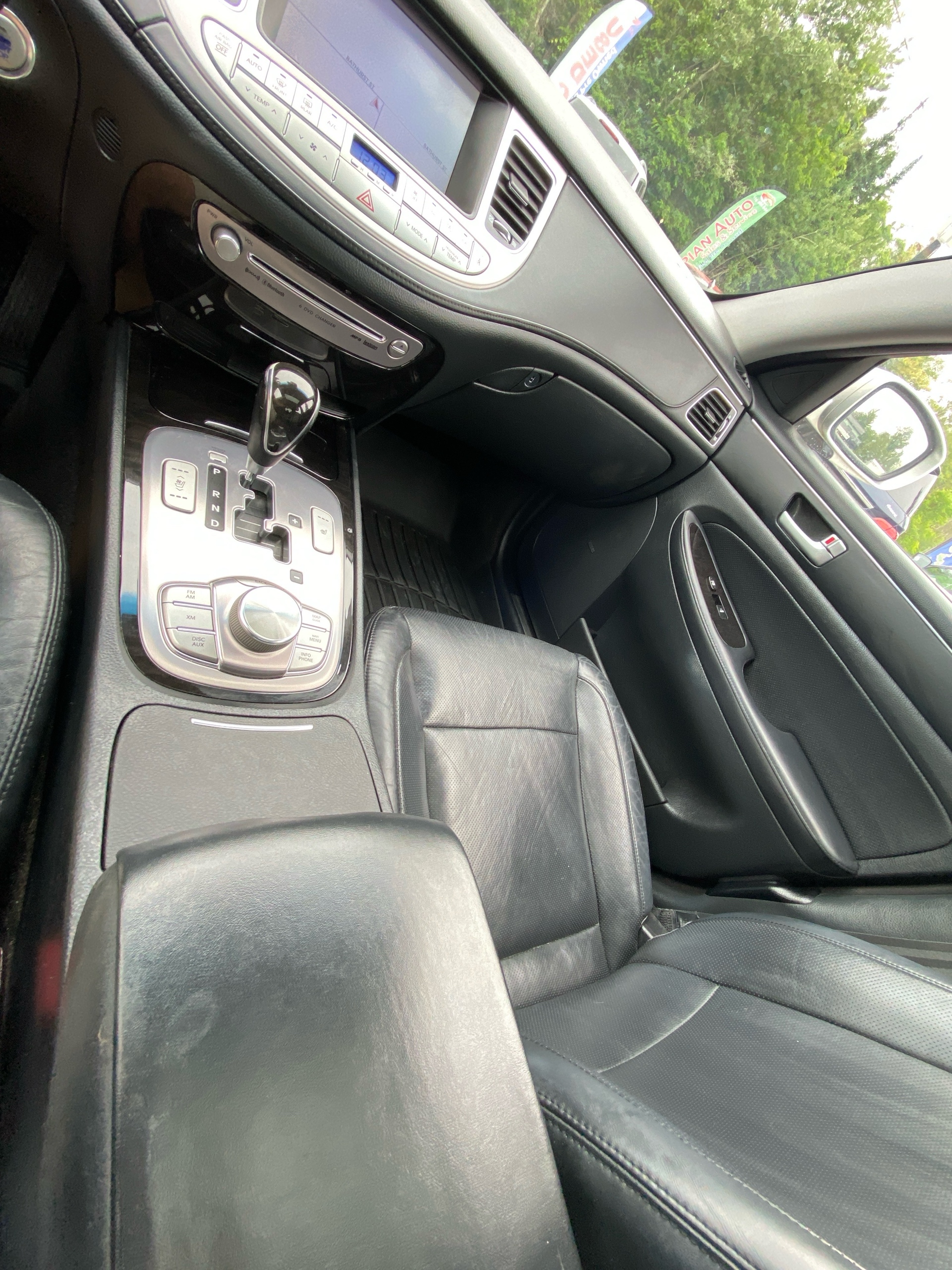 /caspianautosalesservices/2012-Hyundai-Genesis-16614506217036396.jpg