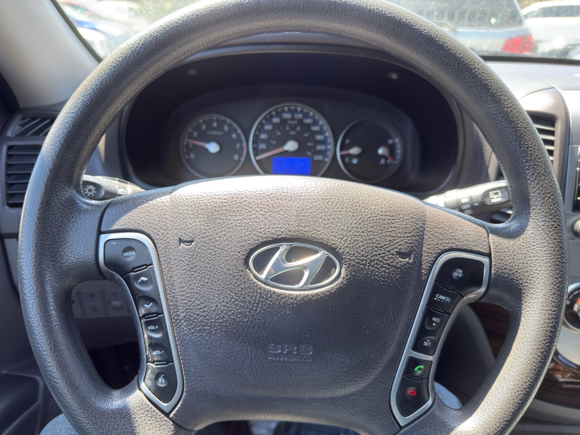 /caspianautosalesservices/2012-Hyundai-SantaFe-49781837490869685.jpg