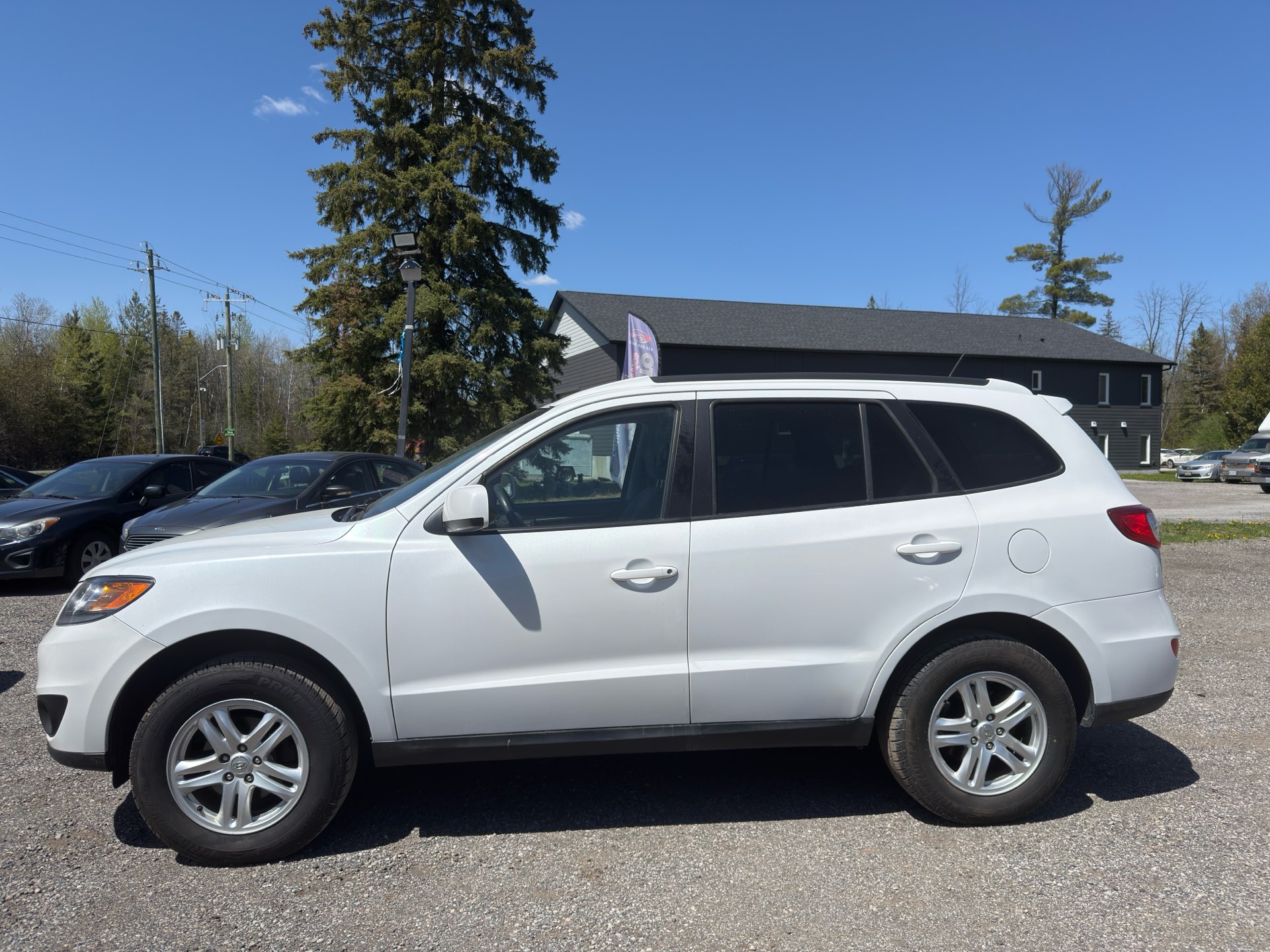 /caspianautosalesservices/2012-Hyundai-SantaFe-9041705302403564.jpg