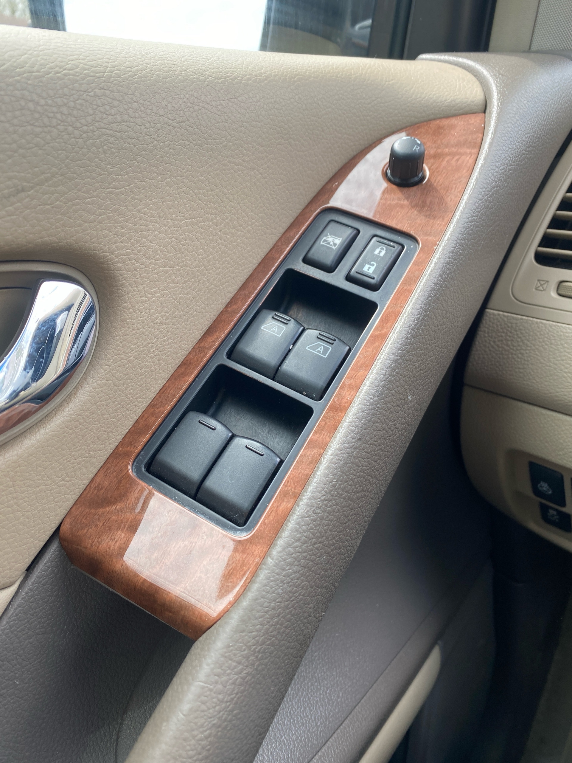 /caspianautosalesservices/2012-Nissan-Murano-5946171994081286.jpg