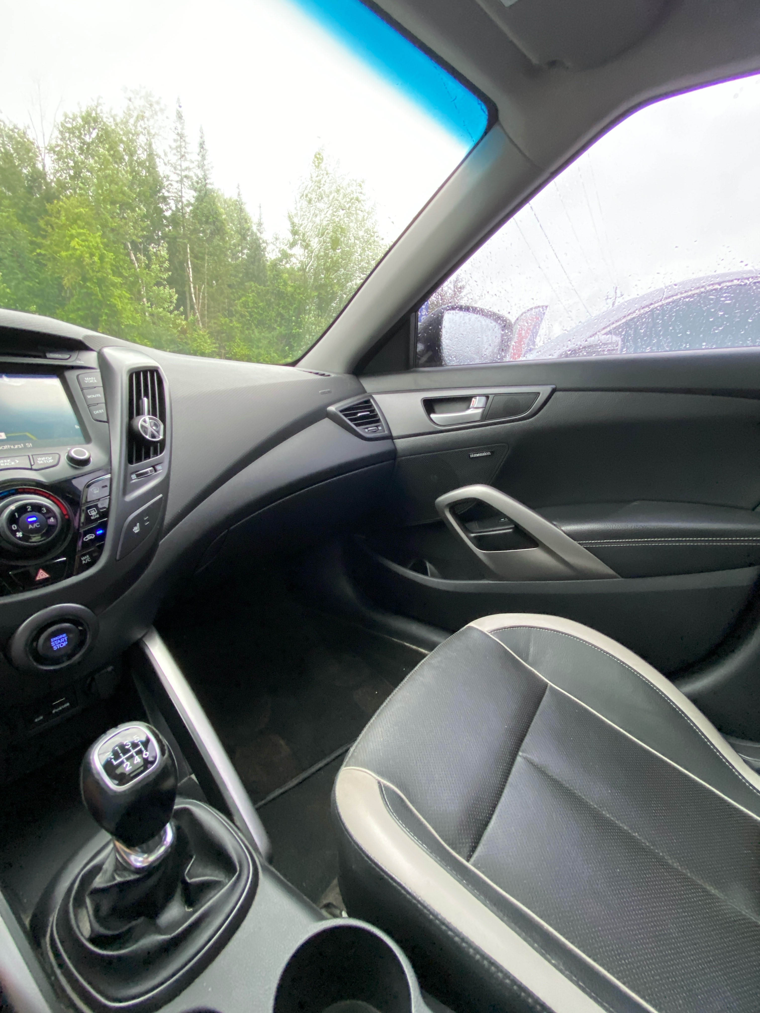 /caspianautosalesservices/2013-Hyundai-Veloster-5668497152266607.jpg