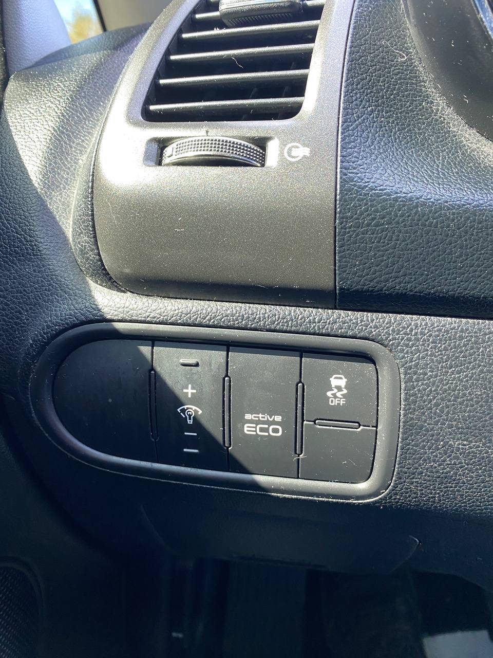/caspianautosalesservices/2014-Kia-Forte-874901080340108.jpg