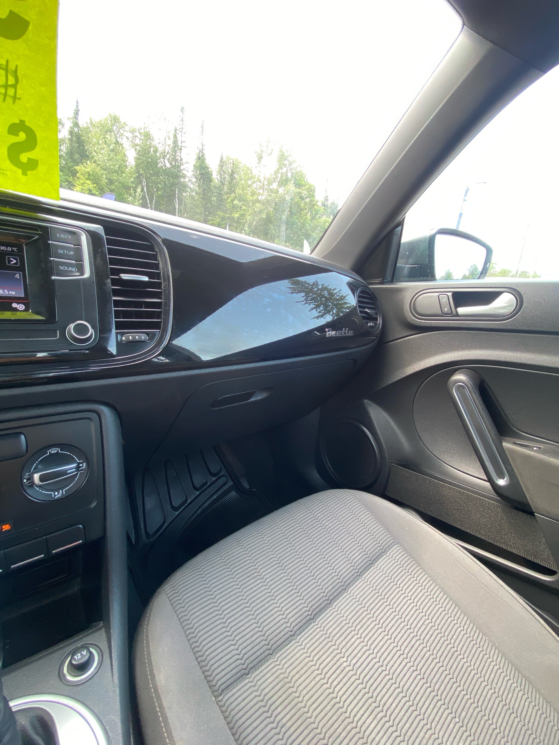 /caspianautosalesservices/2016-Volkswagen-Beetle-194349613512943.jpg