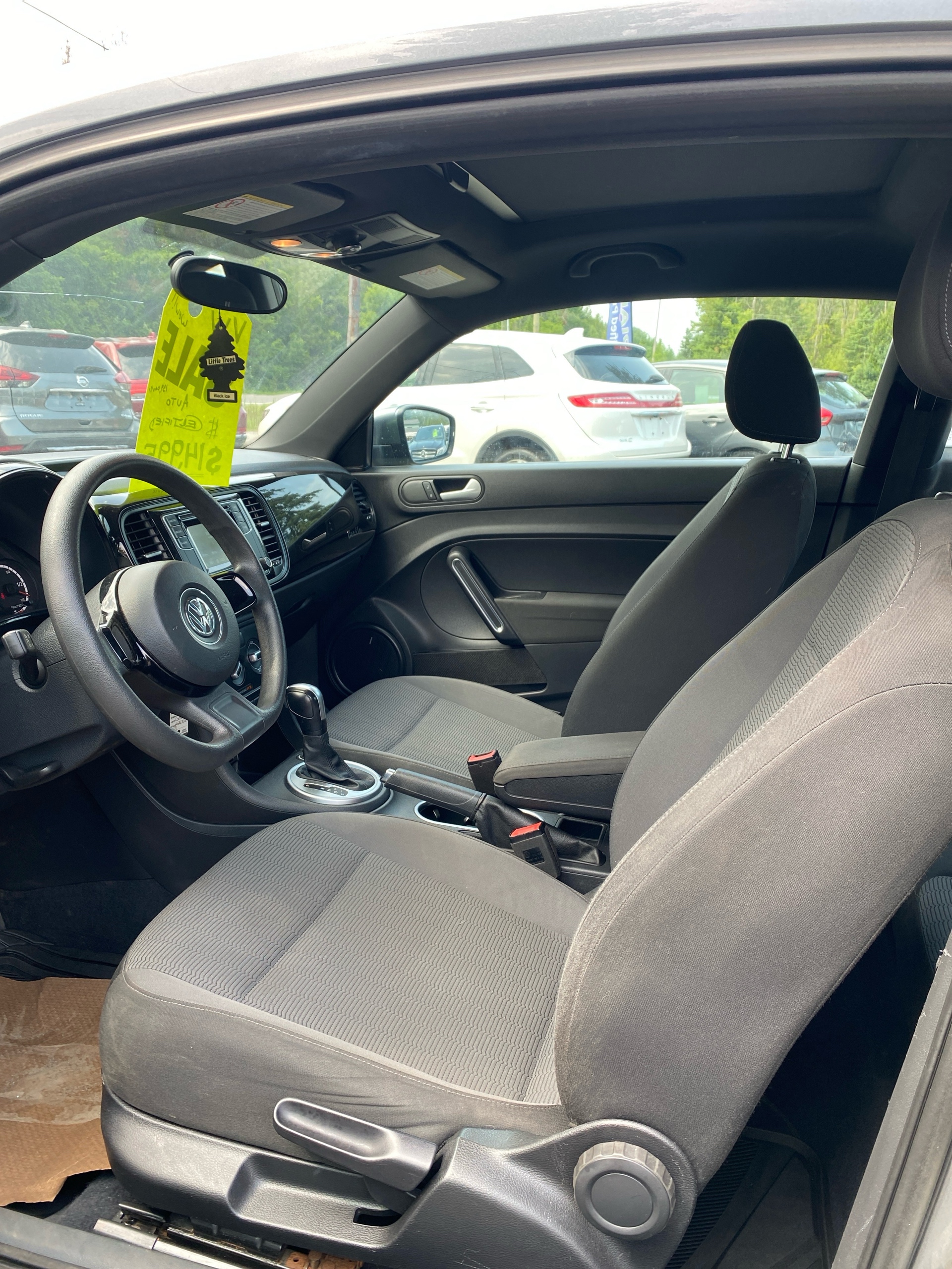 /caspianautosalesservices/2016-Volkswagen-Beetle-7284044886843677.jpg