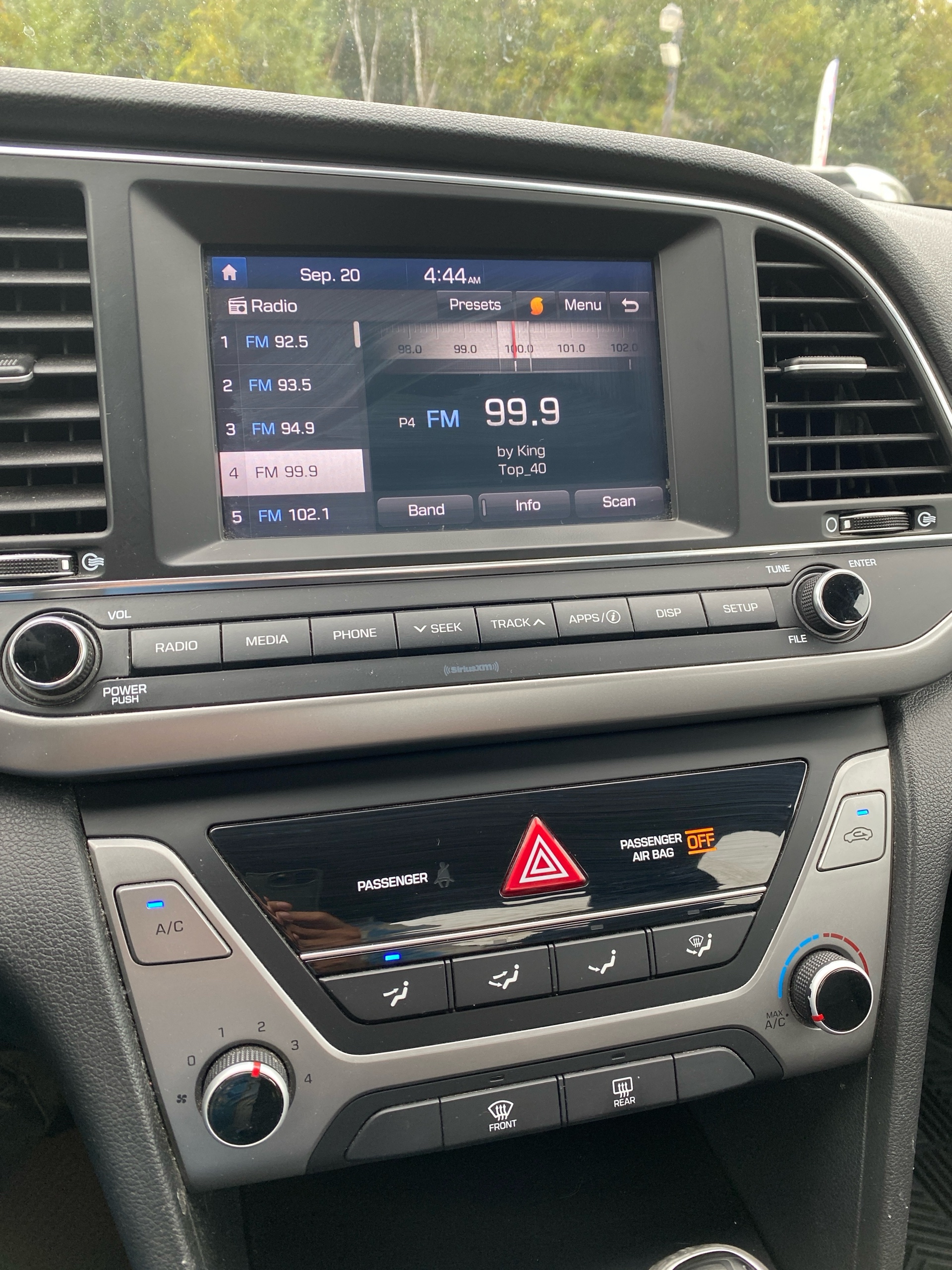 /caspianautosalesservices/2017-Hyundai-Elantra-05523523204071101.jpg