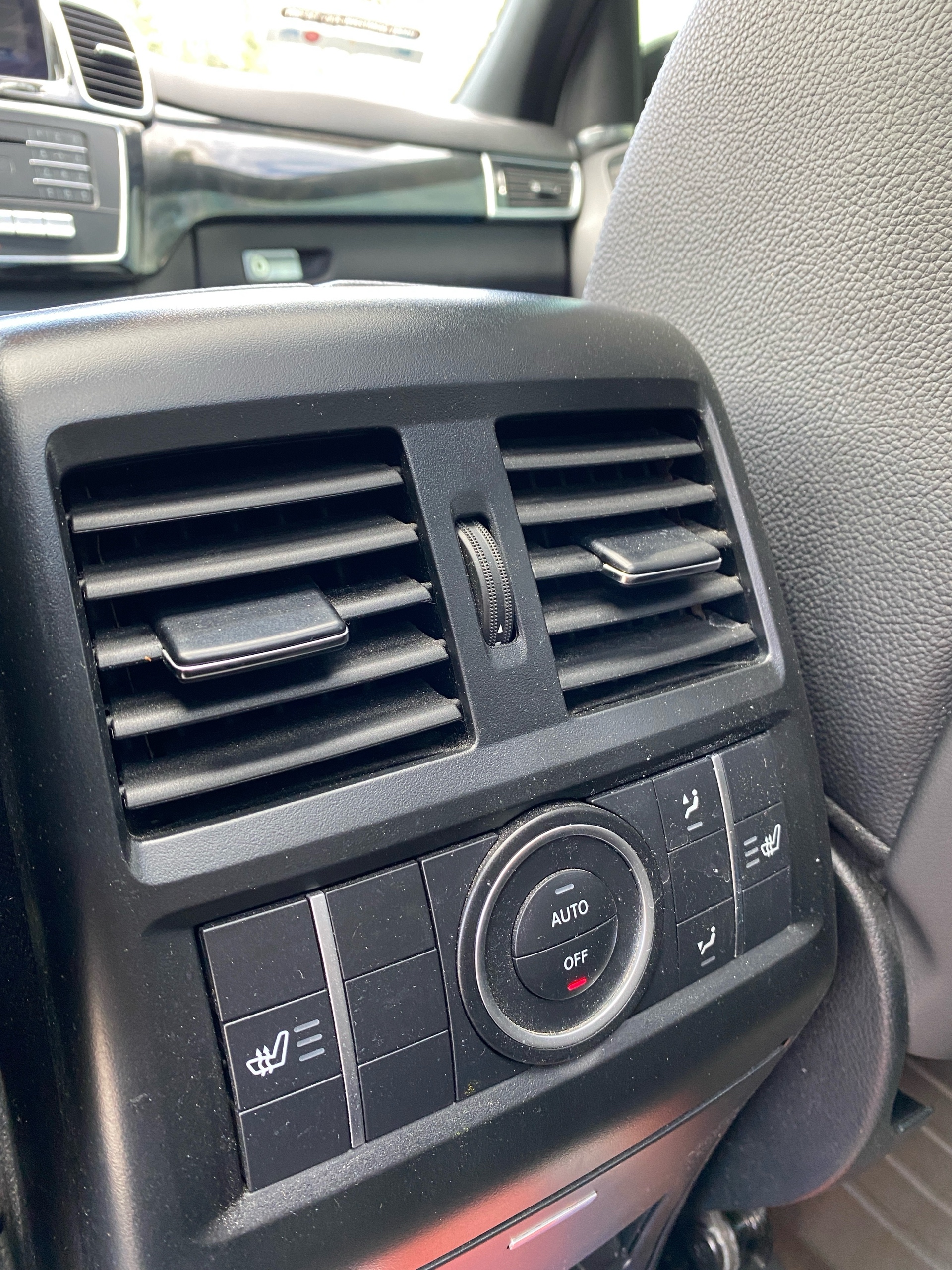 /caspianautosalesservices/2017-Mercedes-Benz-GLE400-06171922011677511.jpg