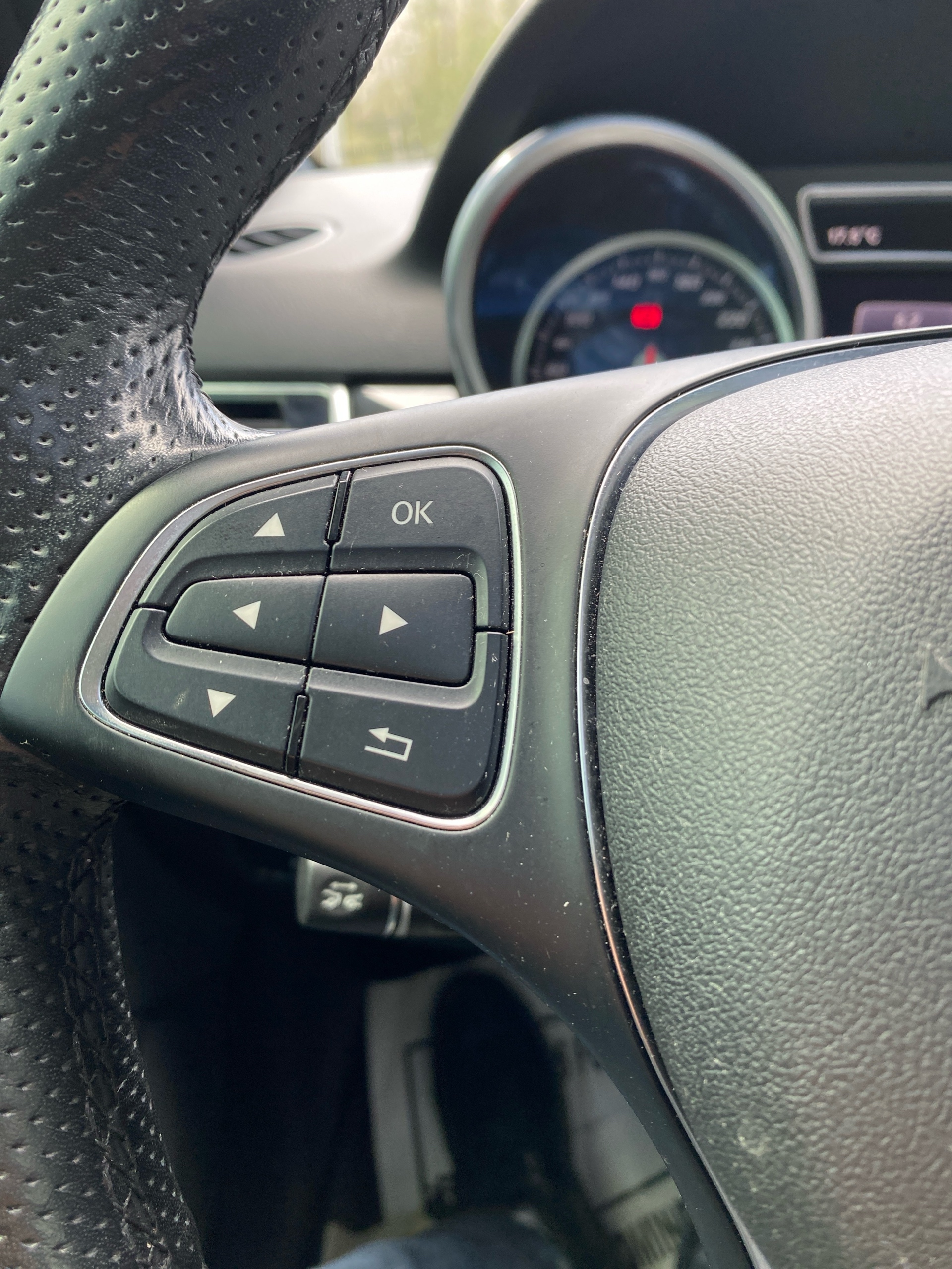 /caspianautosalesservices/2017-Mercedes-Benz-GLE400-3613898938413507.jpg