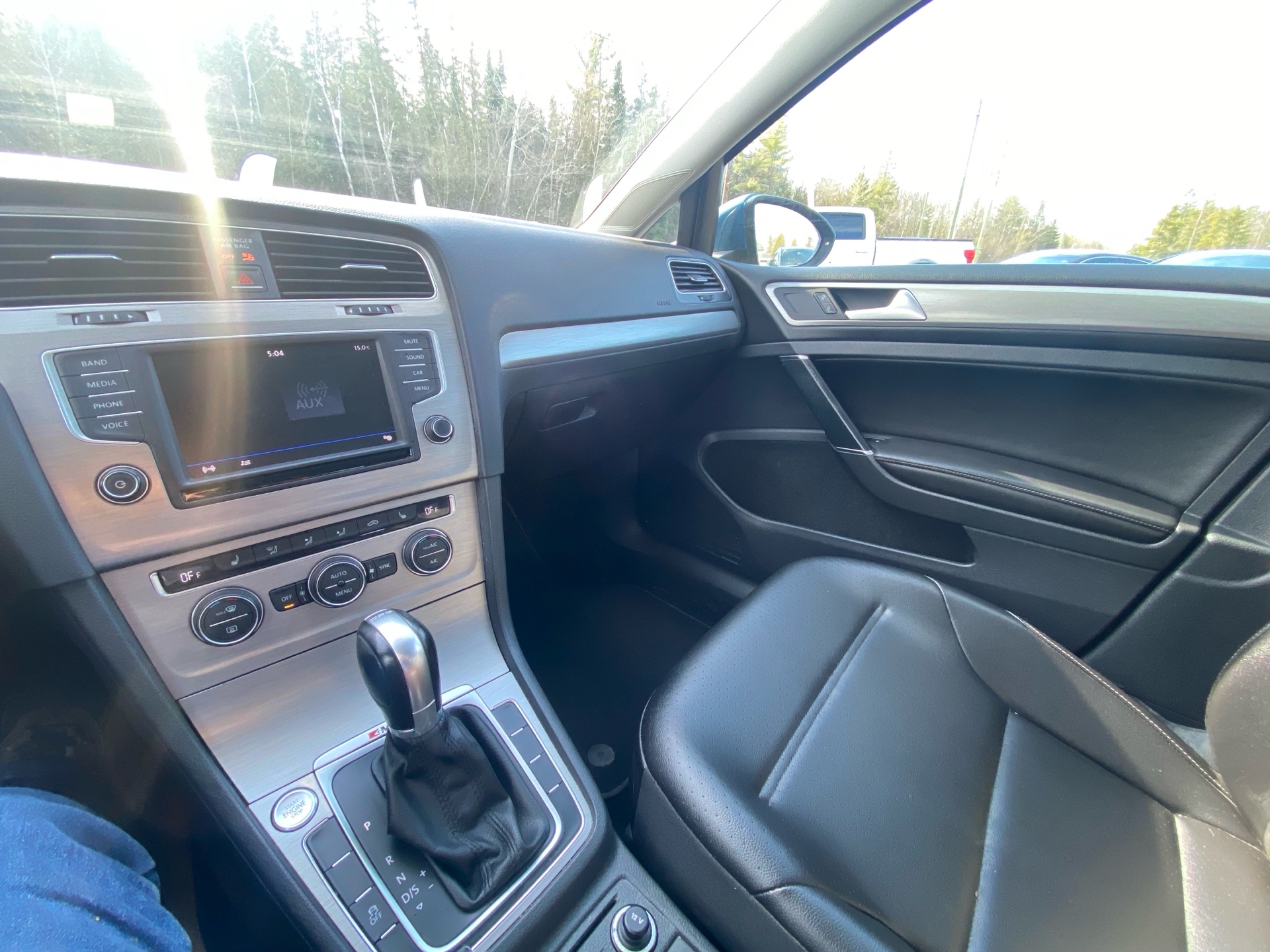 /caspianautosalesservices/2017-VOLKSWAGEN-GOLFSPORTWAGEN-21588667084334068.jpg