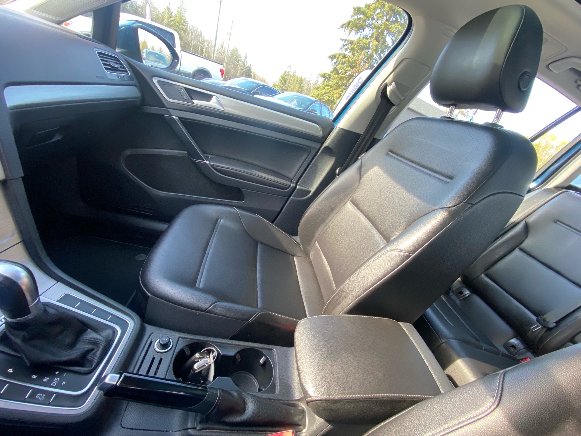 /caspianautosalesservices/2017-VOLKSWAGEN-GOLFSPORTWAGEN-3513109185130907.jpg
