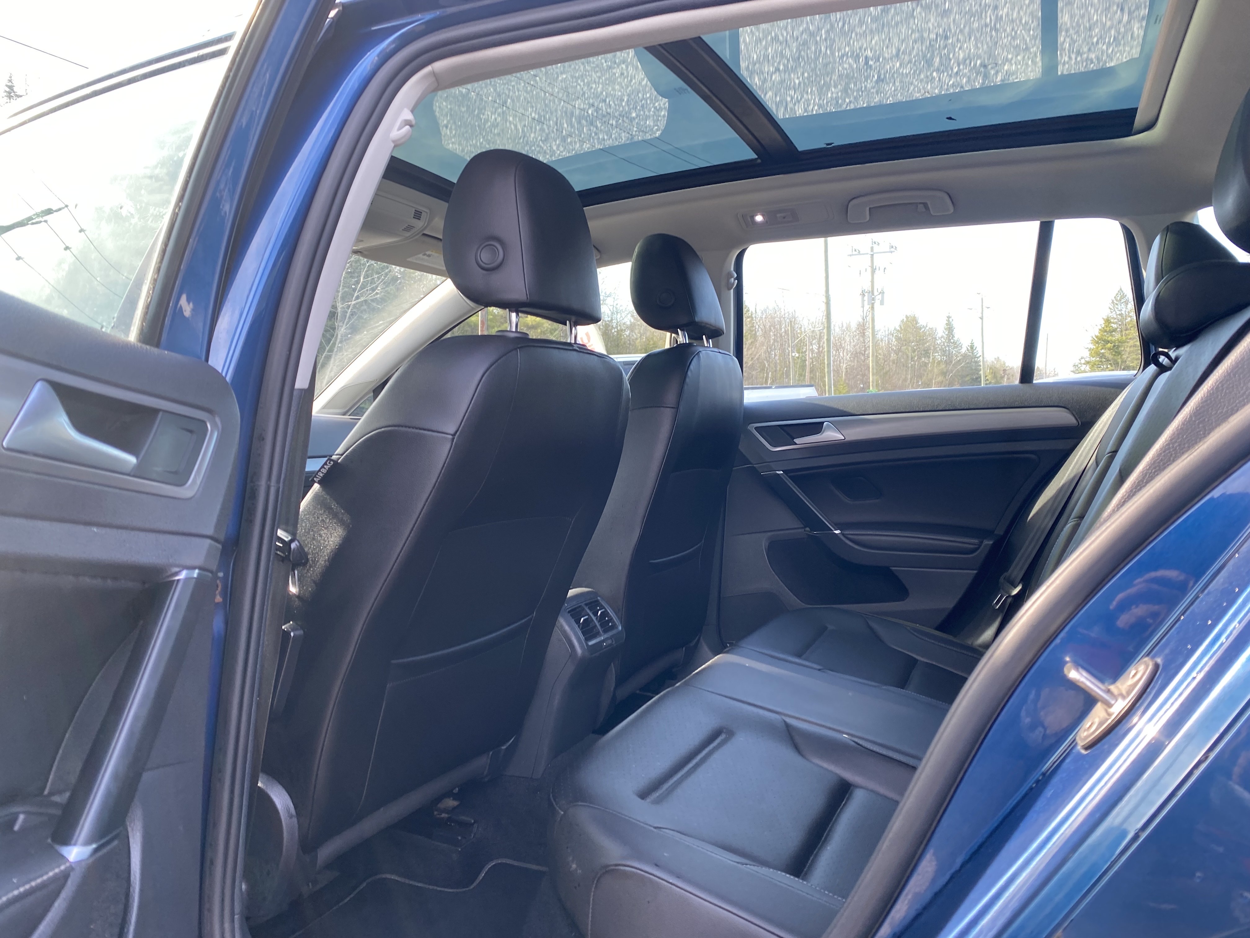 /caspianautosalesservices/2017-VOLKSWAGEN-GOLFSPORTWAGEN-7476999641034217.jpg