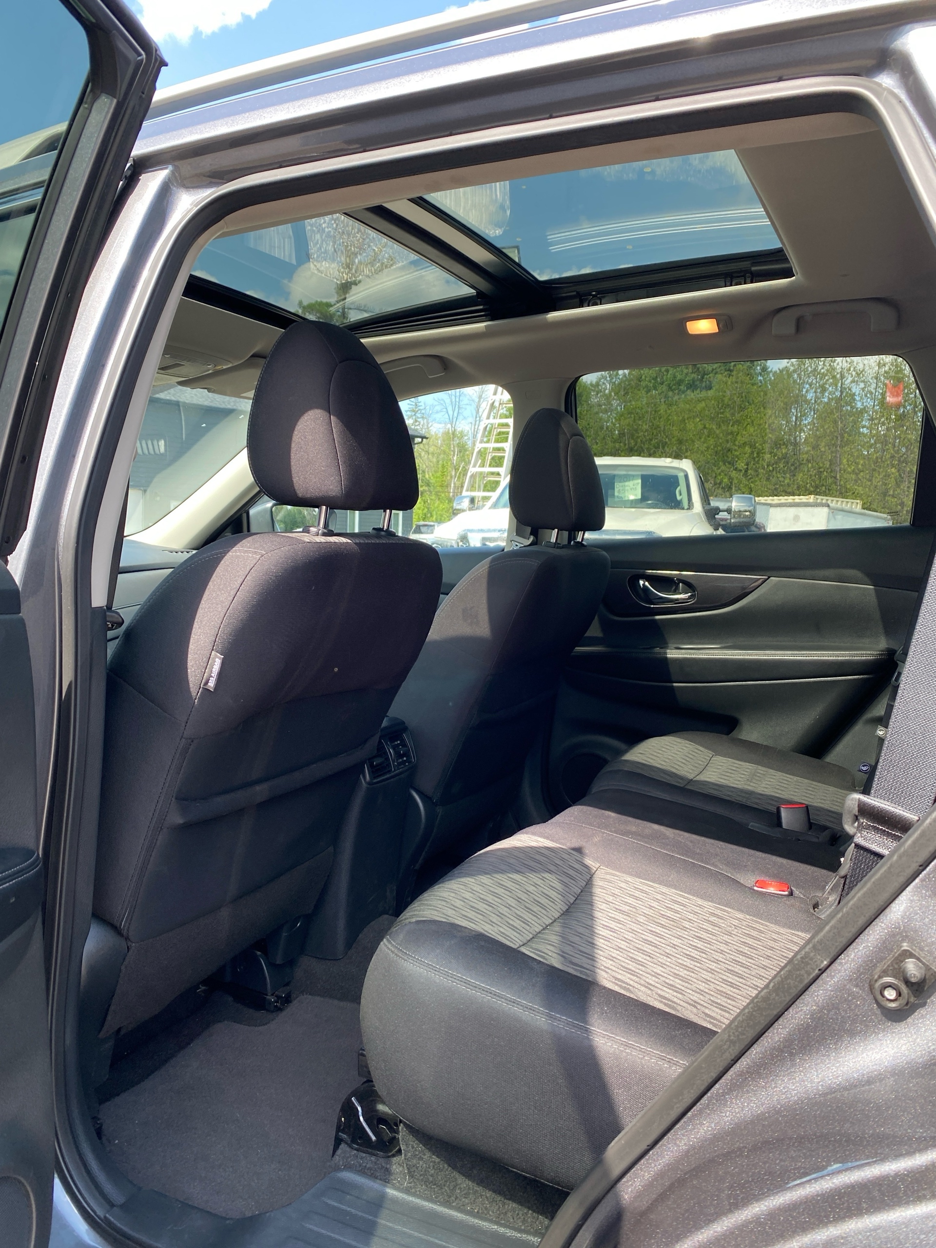 /caspianautosalesservices/2019-Nissan-Rogue-7621993326586922.jpg